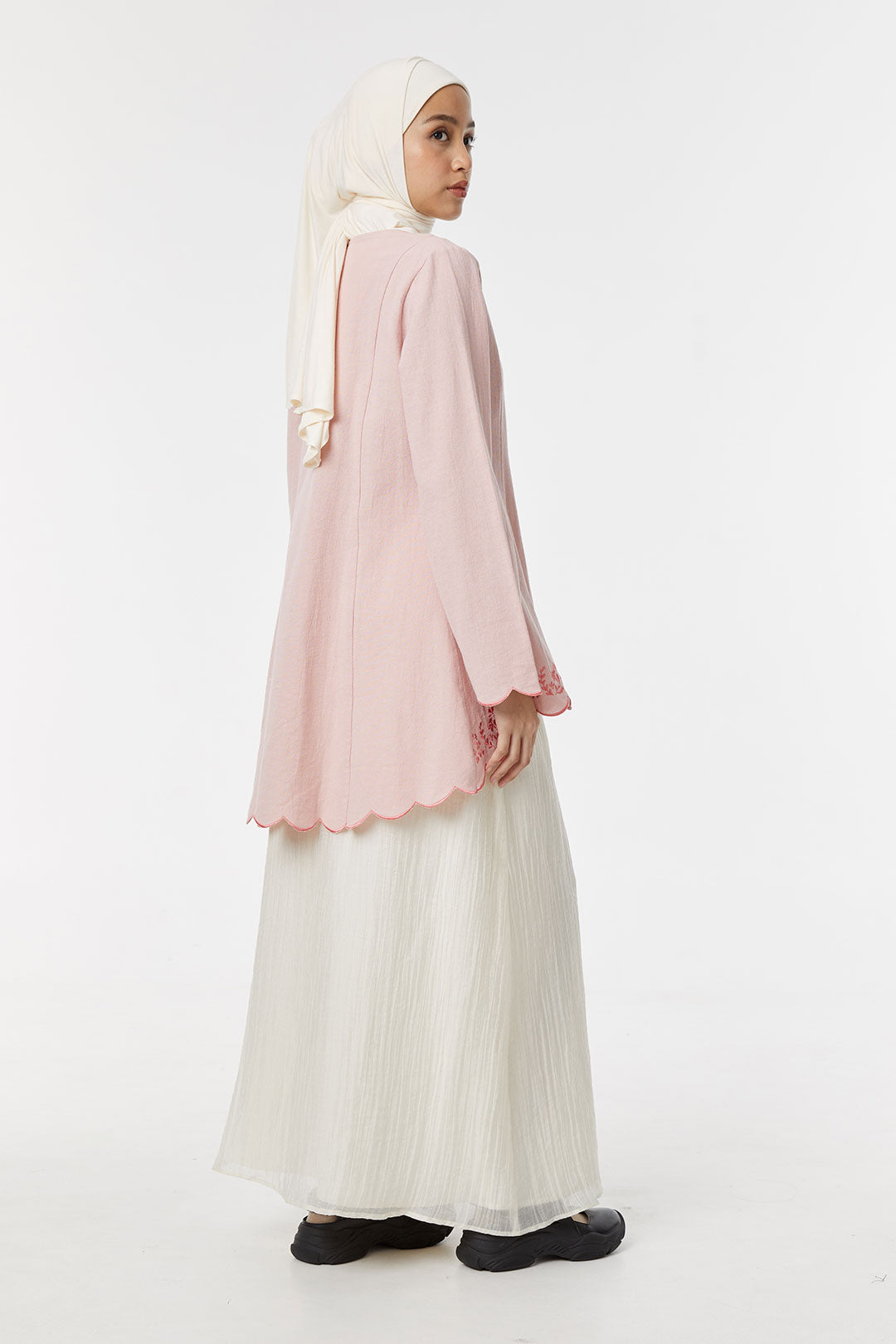 Blush Cahyasmara
