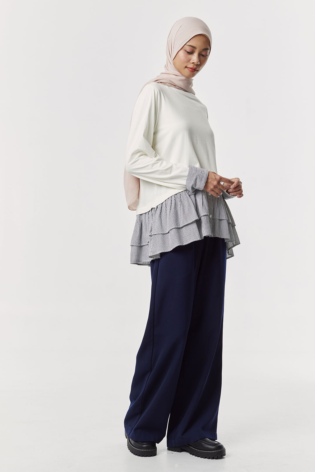 Offwhite Amani