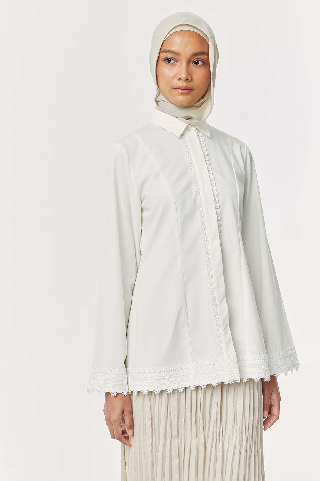 Offwhite Asha Lyre