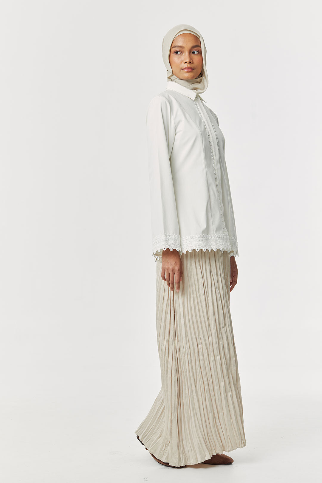 Offwhite Asha Lyre