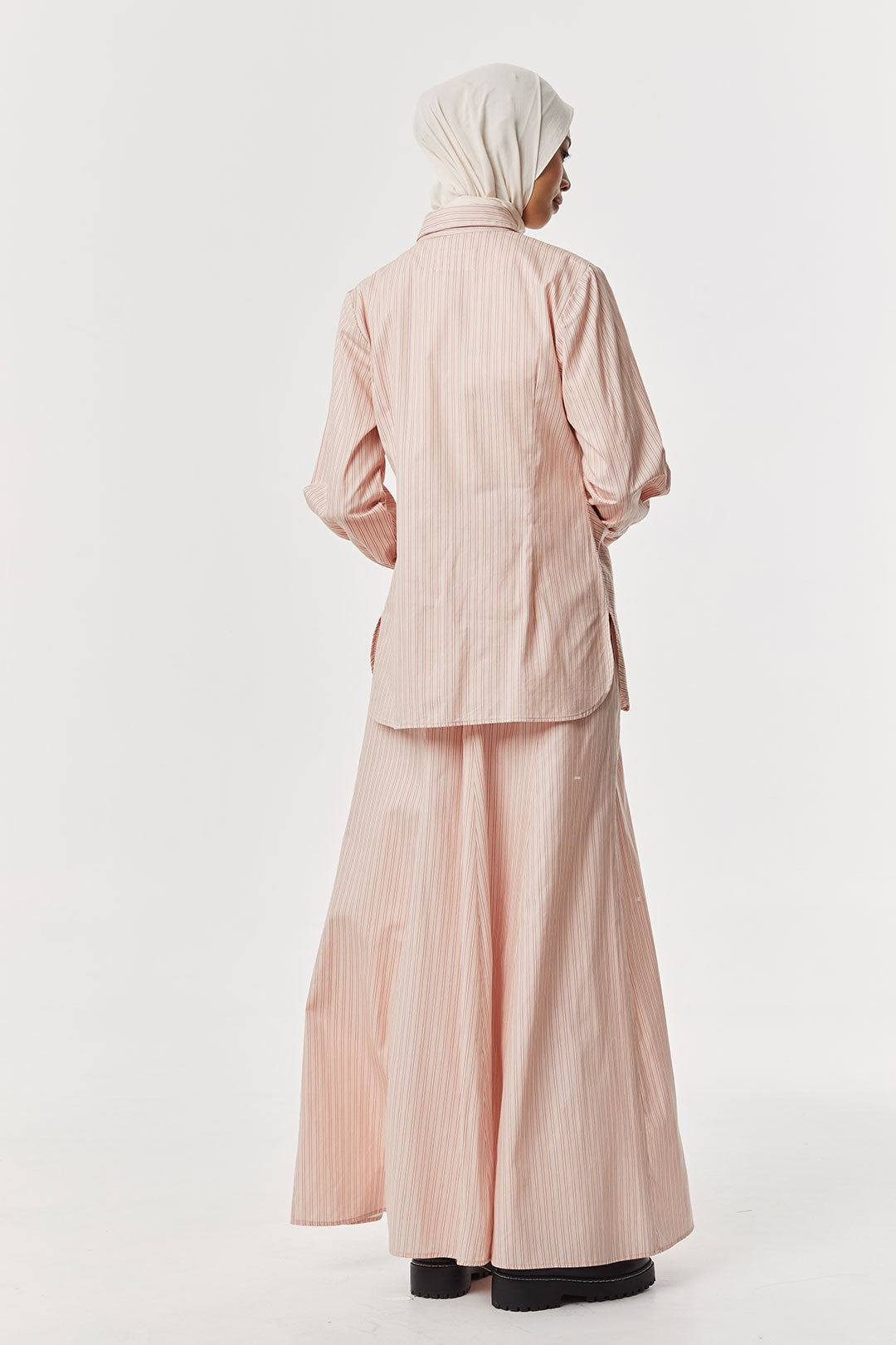 Pink Veya