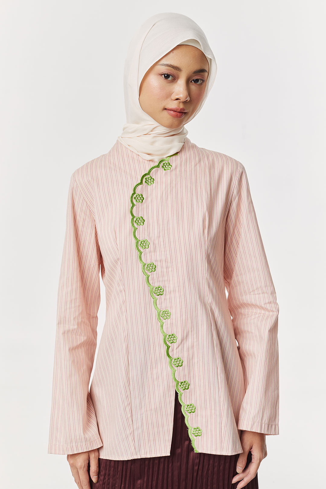 Pink Ararya