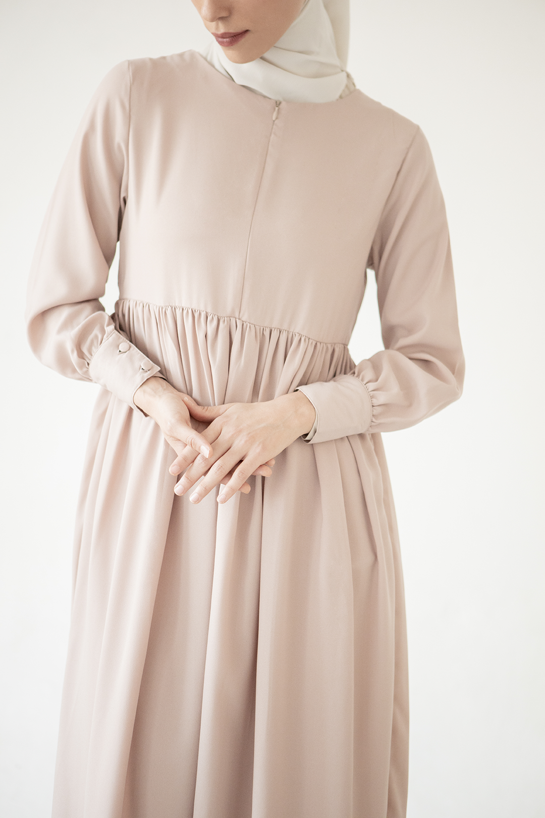 Basic Dress Sand