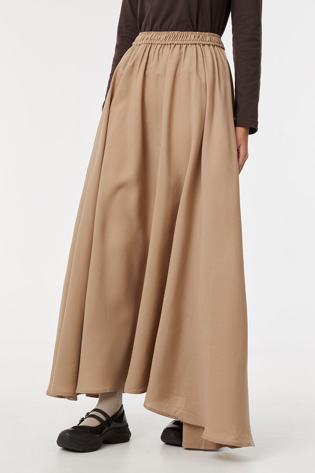 Taupe Taraka