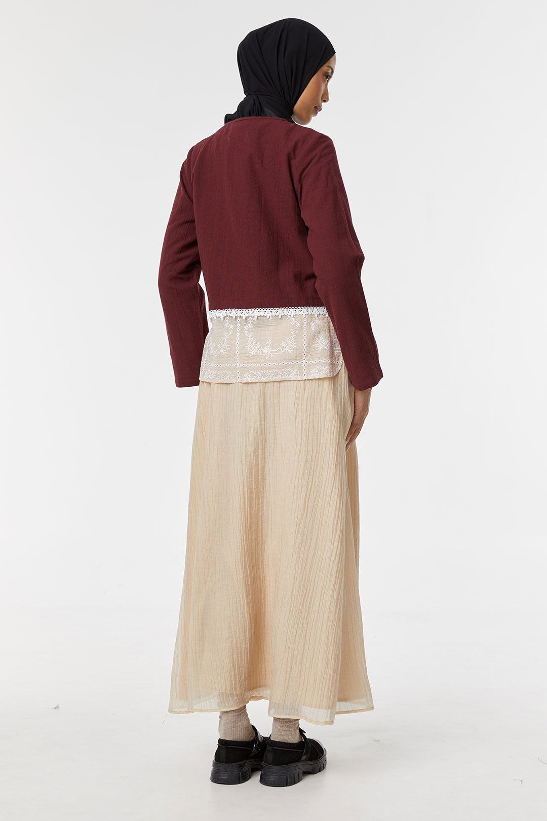 Maroon Esha
