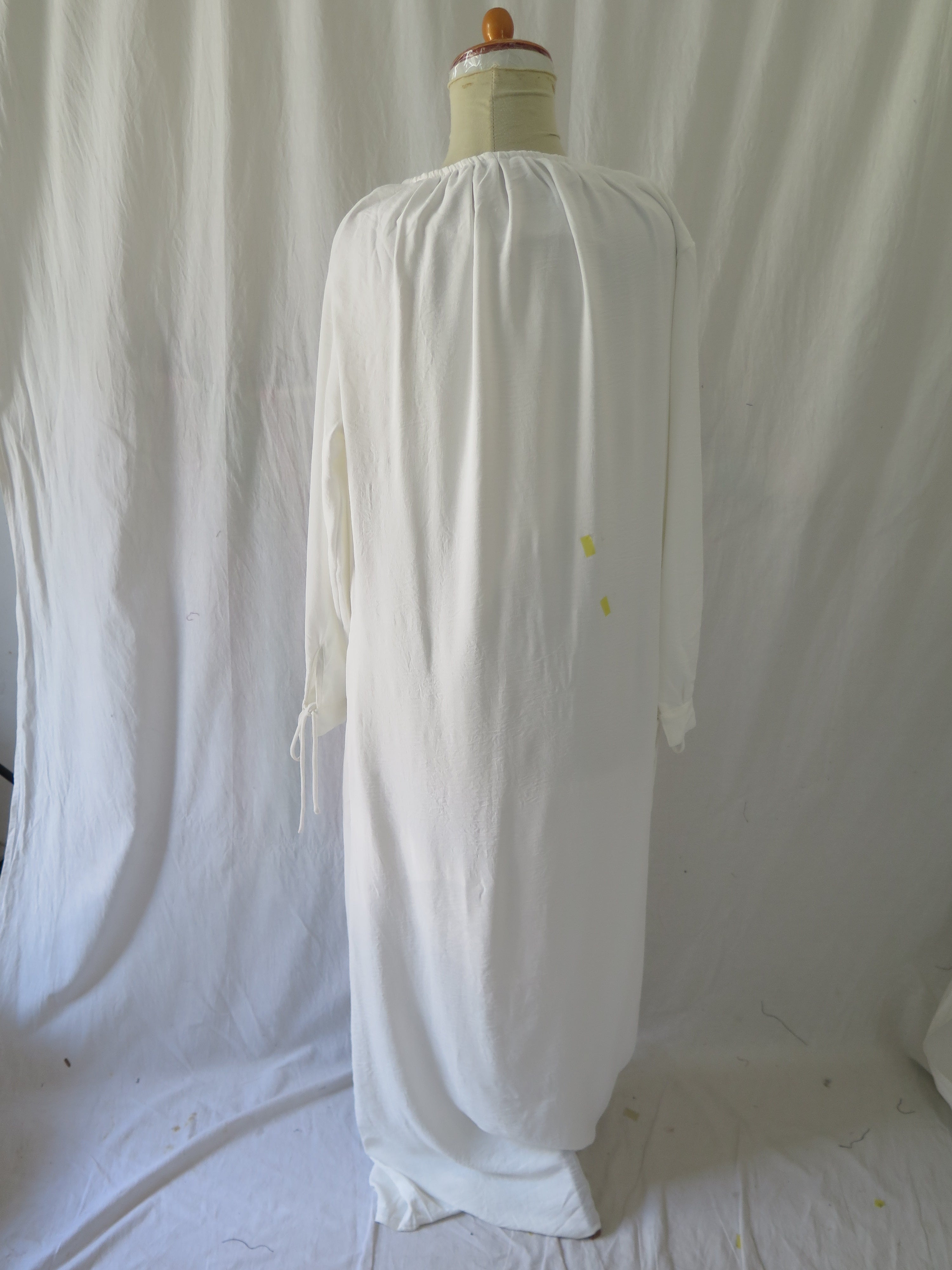 [DEFECT] Offwhite Khansa S,M,XXL