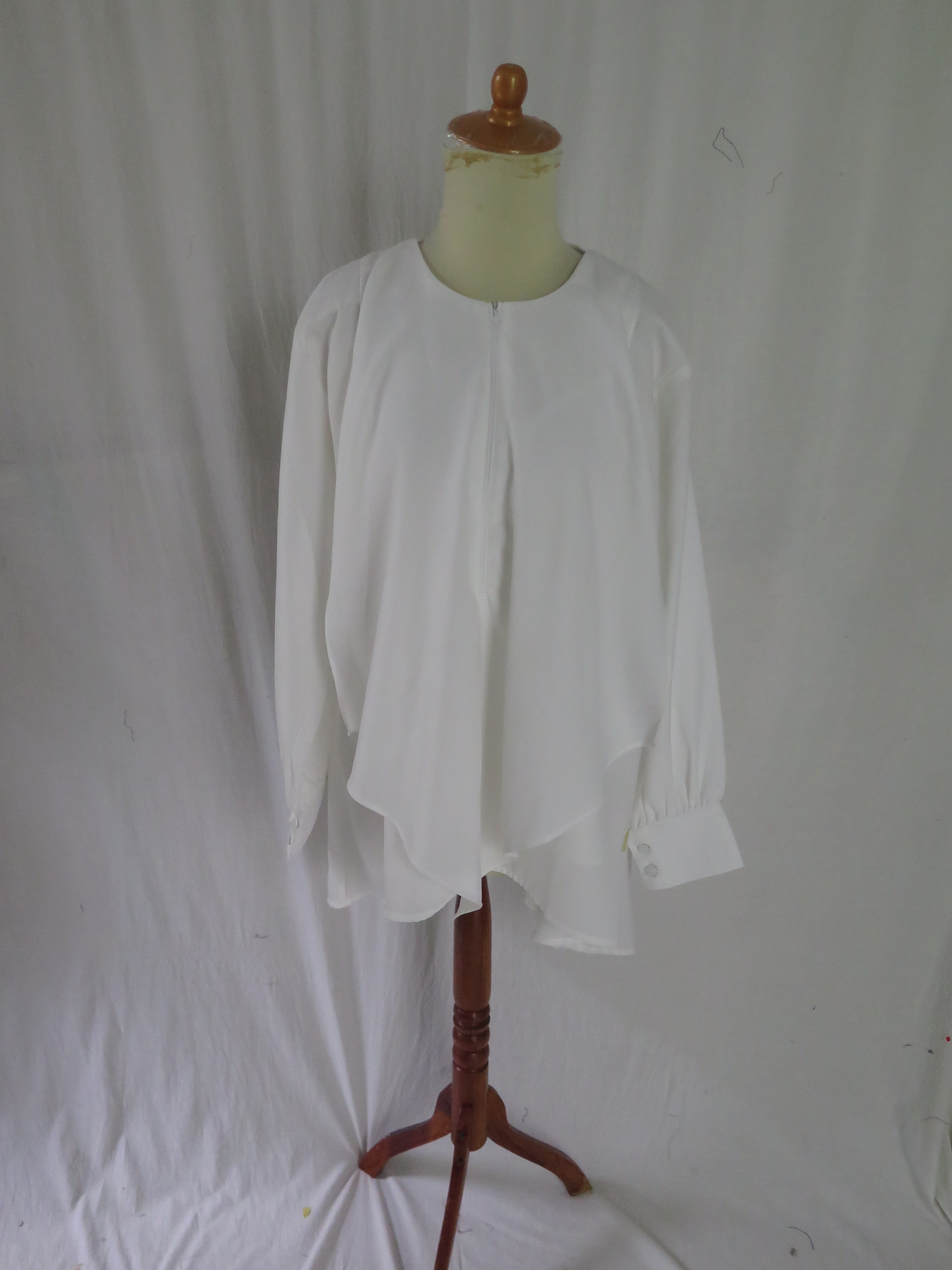 [DEFECT] Offwhite Dian (Berfuring) L,XL