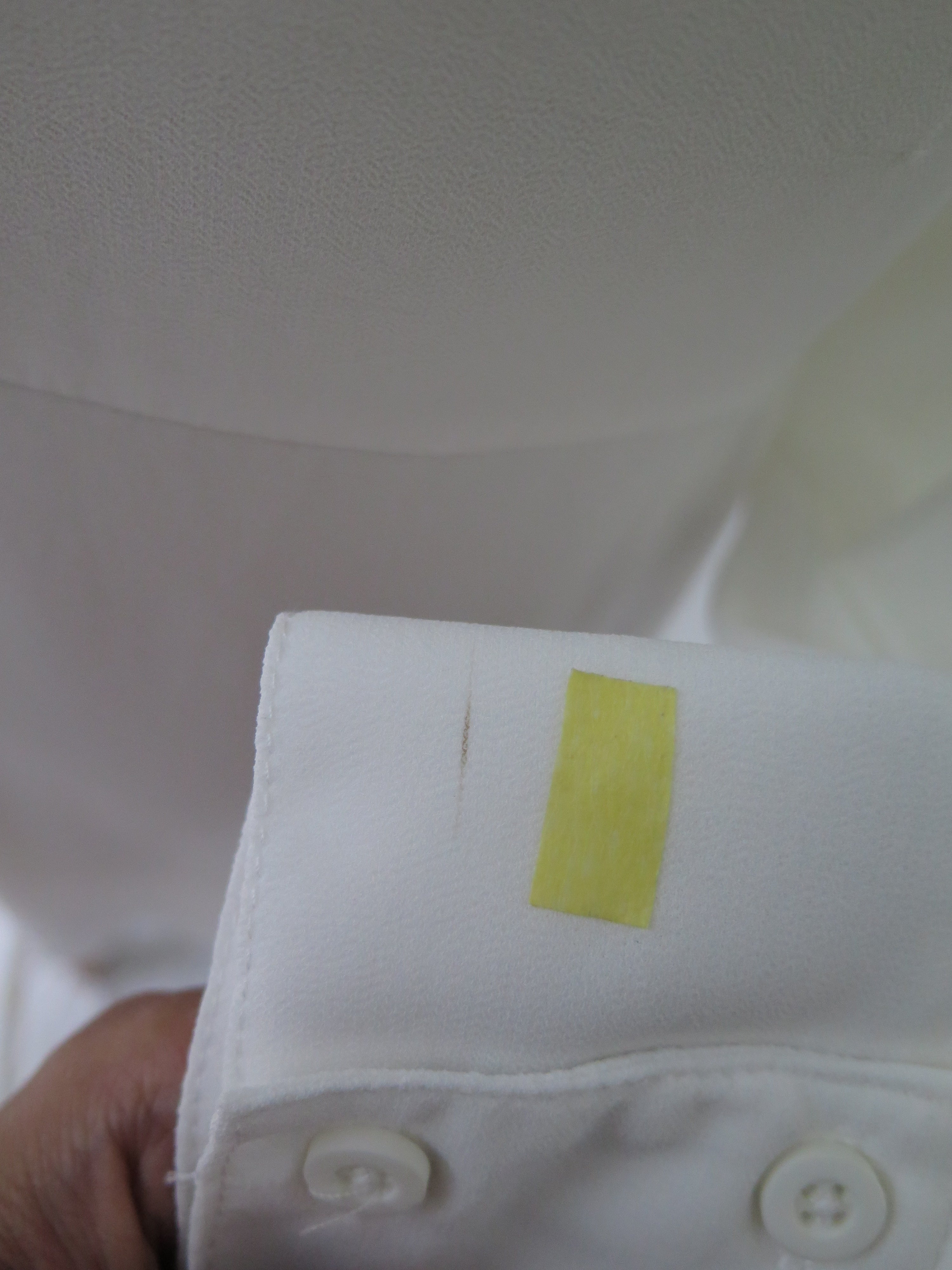 [DEFECT] Offwhite Aria S