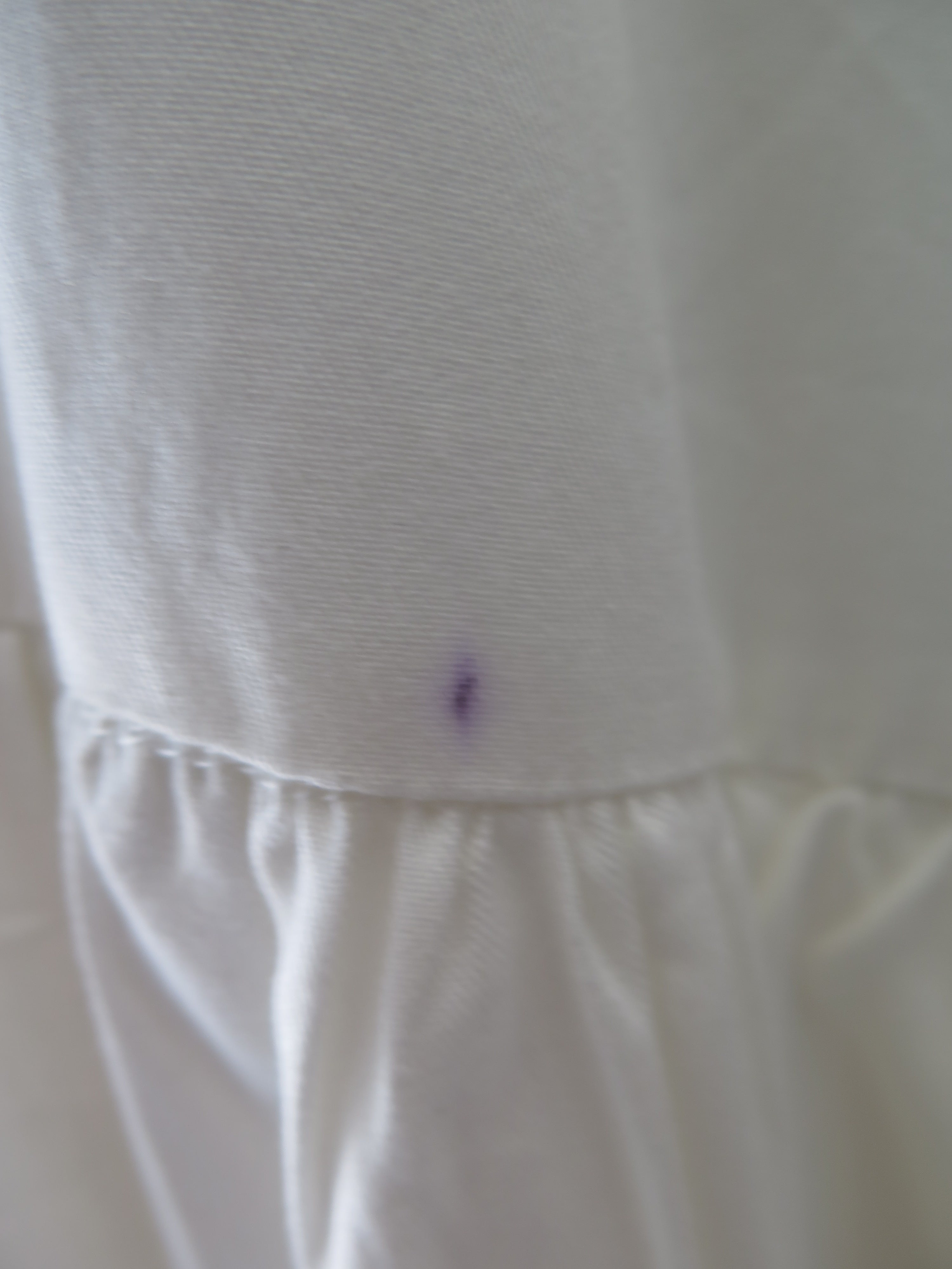 [DEFECT] Offwhite Pradhu XL