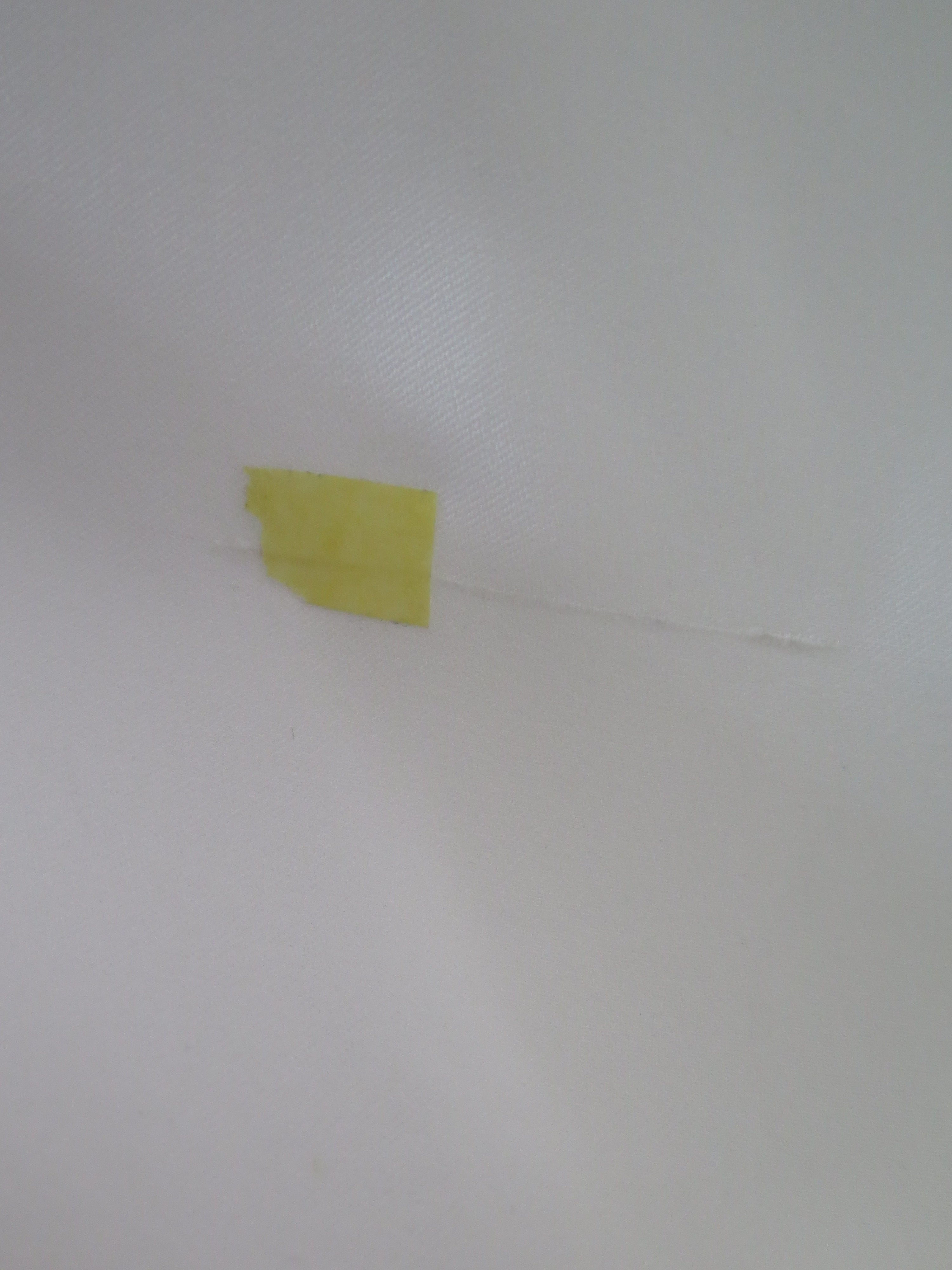 [DEFECT] Offwhite Nira XS