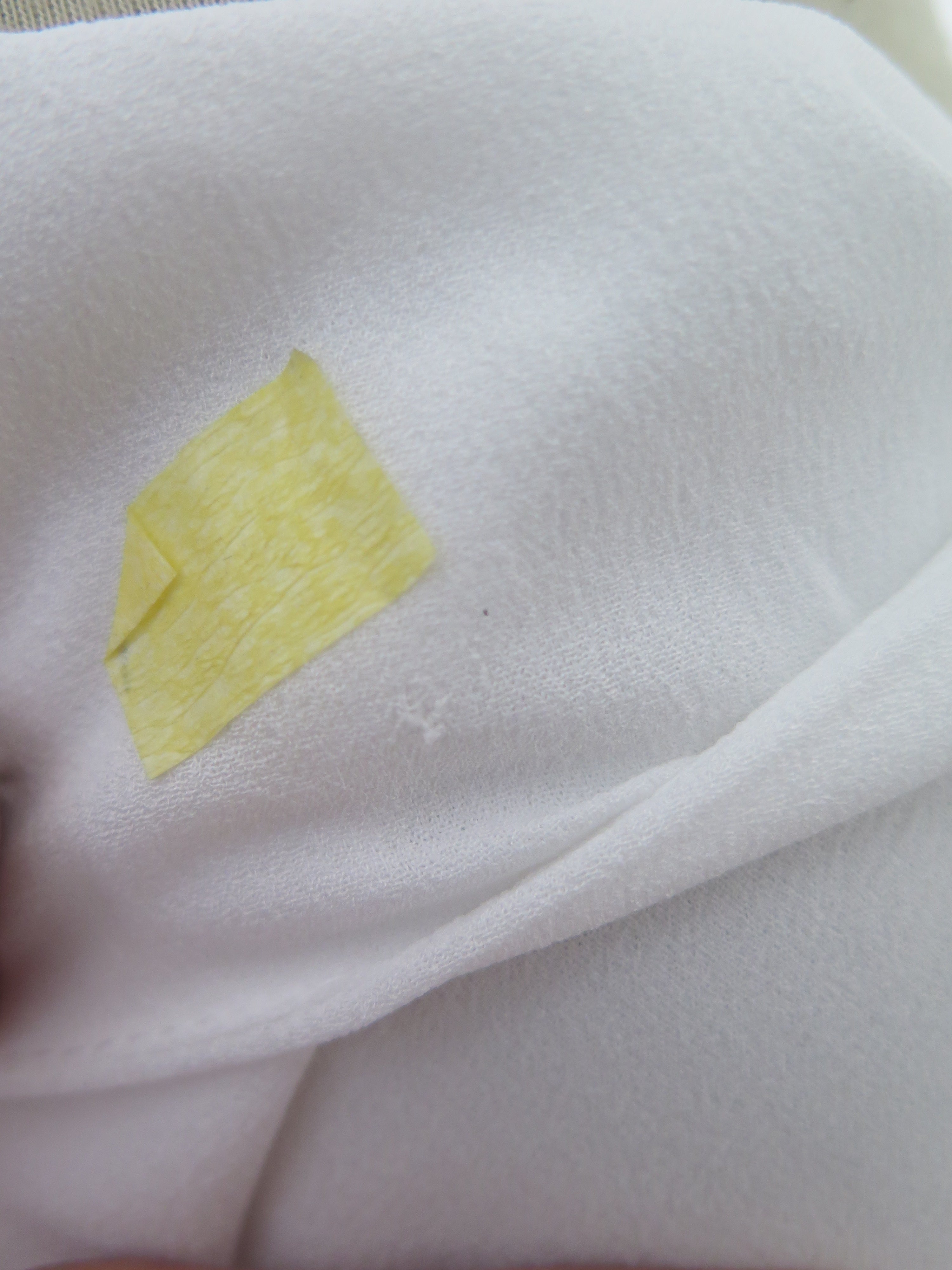 [DEFECT] Offwhite Hapsara XL