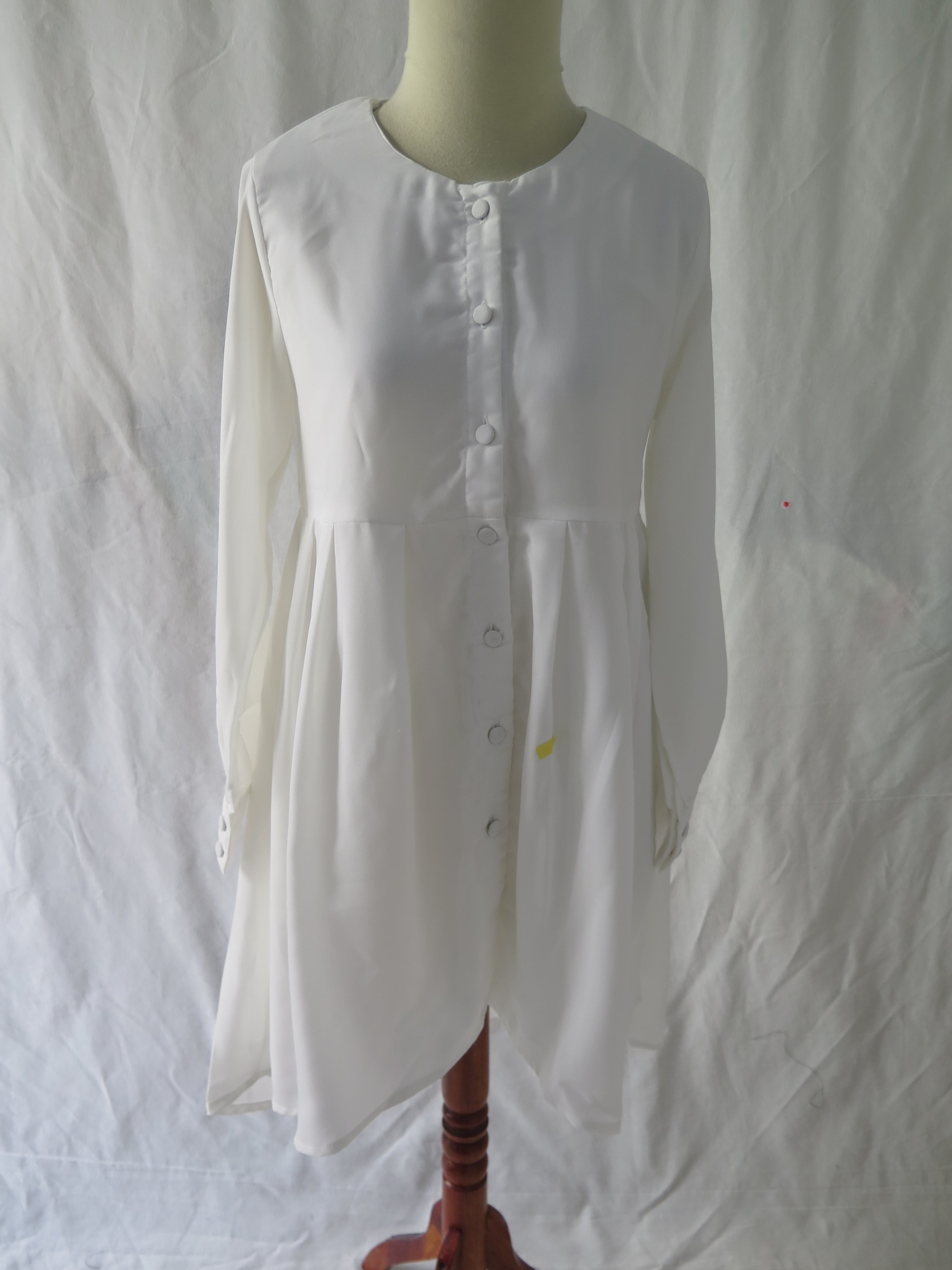 [DEFECT] Offwhite Naira XS,M