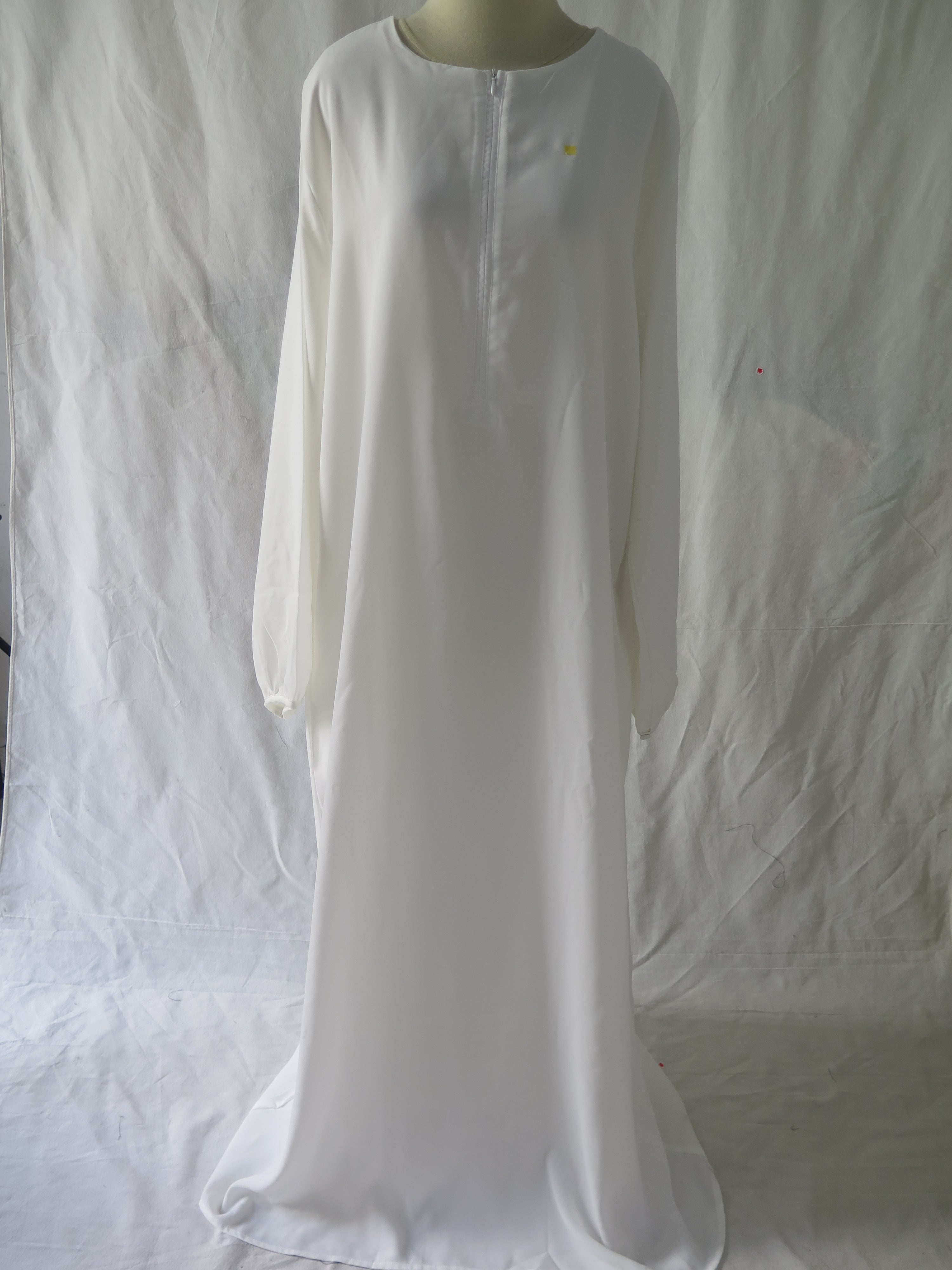 [DEFECT] Basic Offwhite Sada XXL