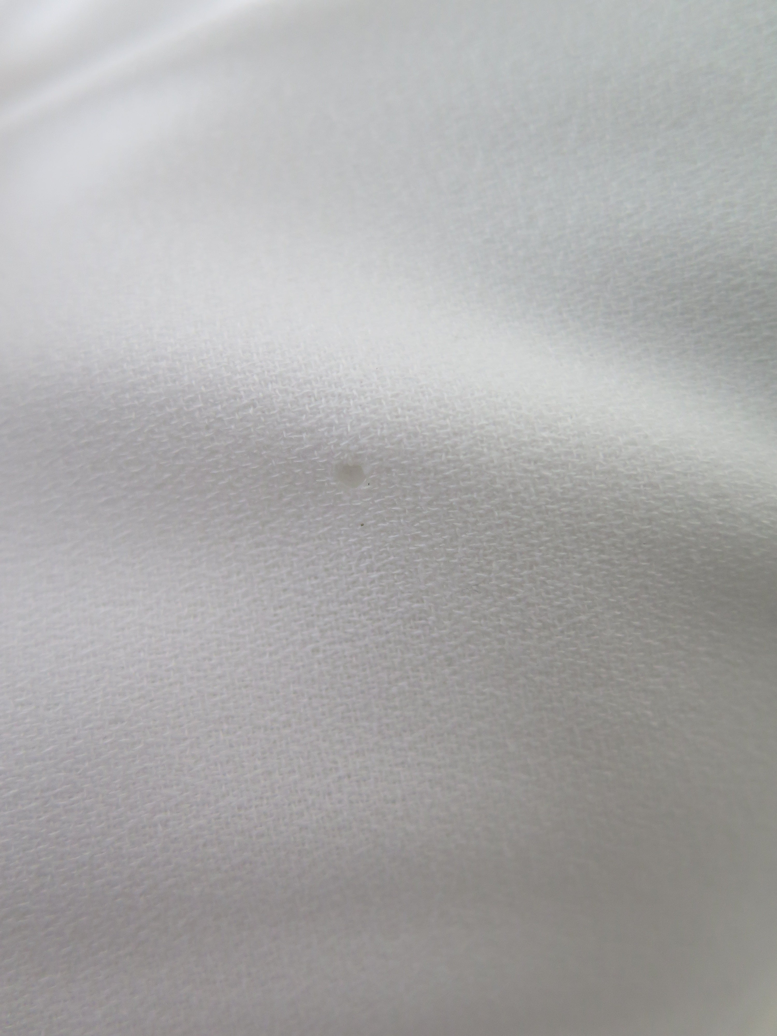 [DEFECT] Offwhite Naura XS