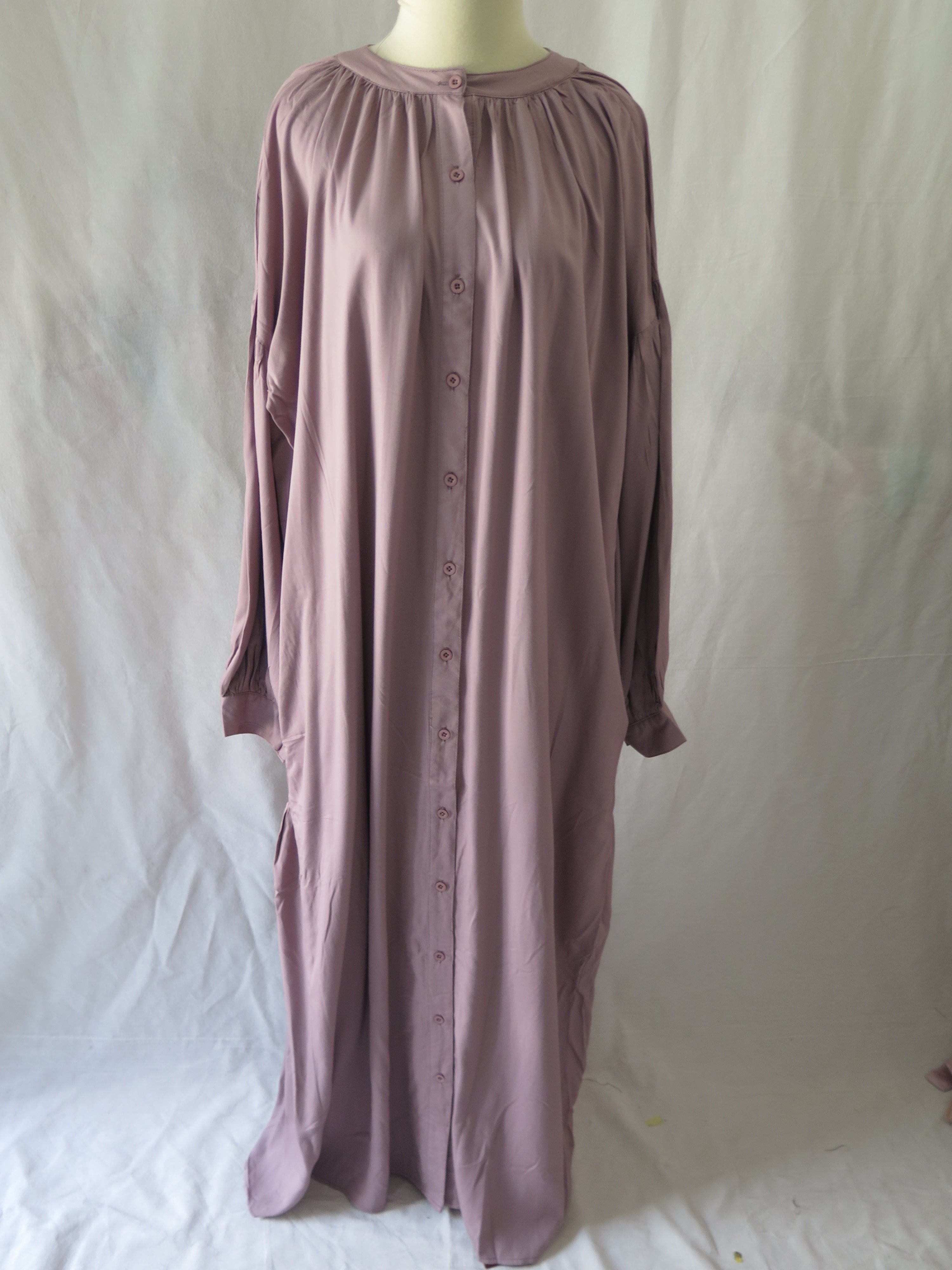 [DEFECT] Dusty Lilac Avana