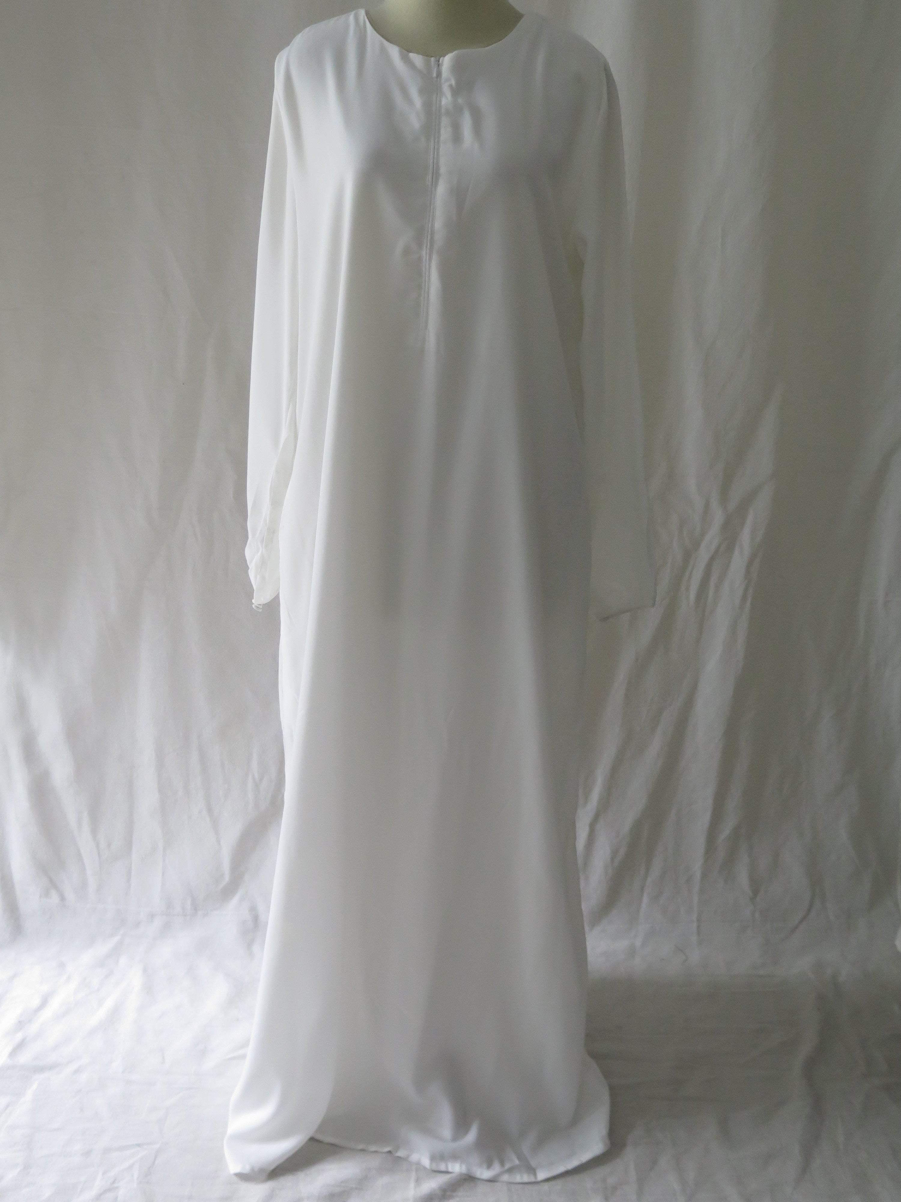 [DEFECT] Basic Offwhite Sada M