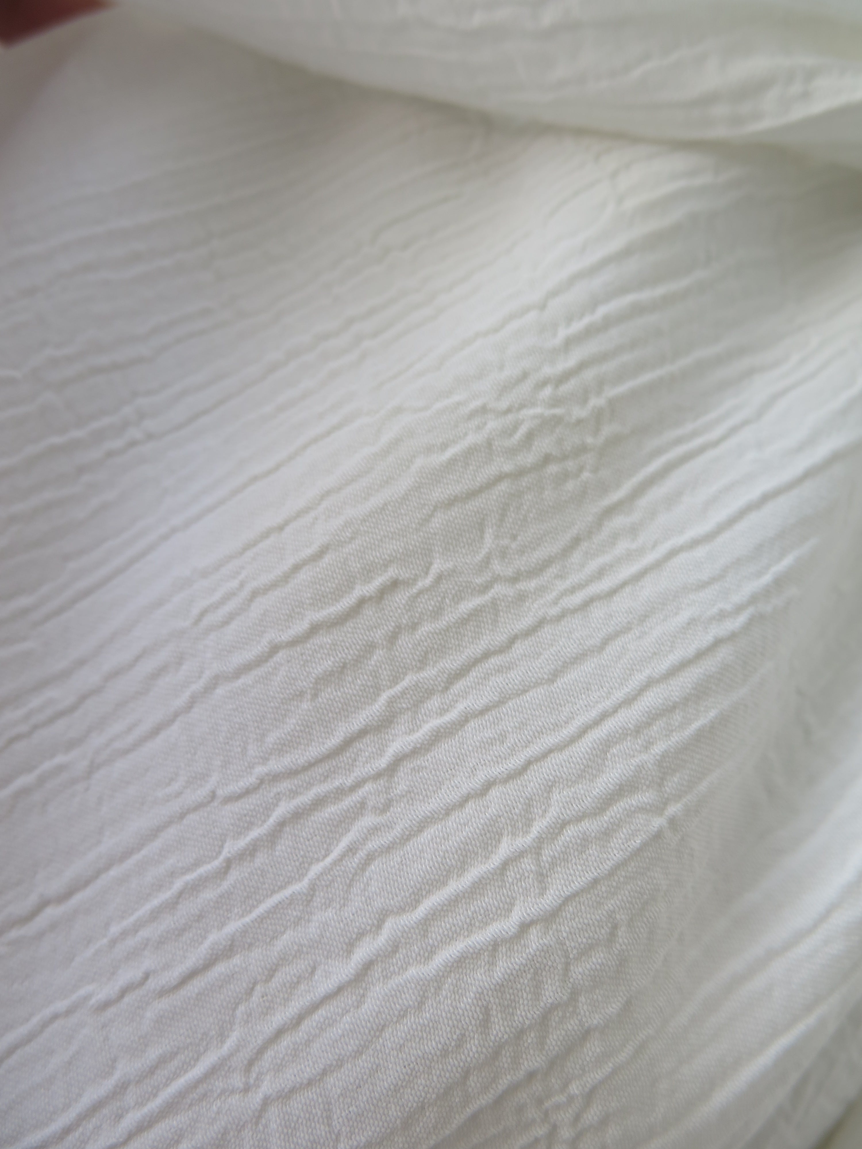 [DEFECT] Offwhite Svasti S,M