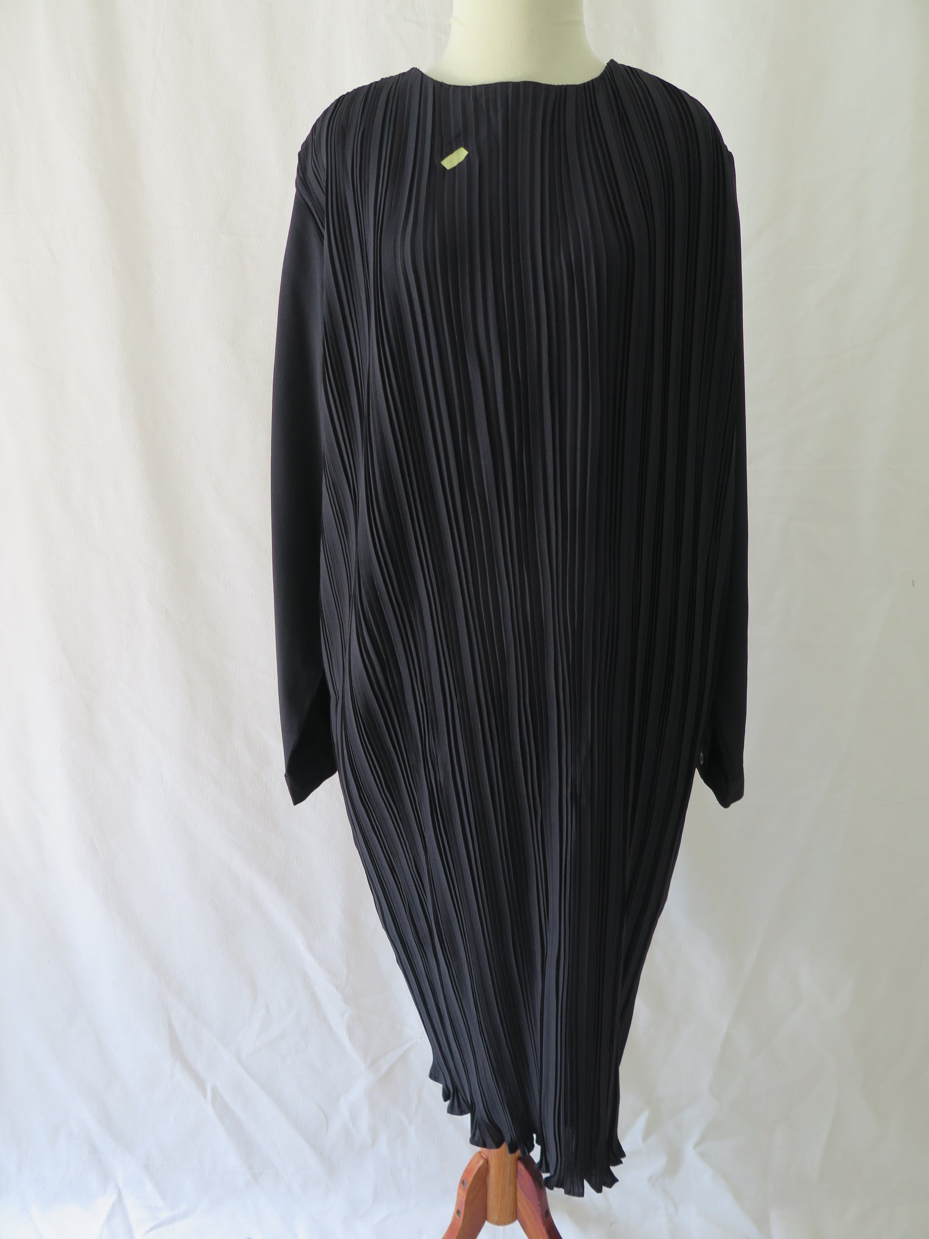 [DEFECT] Black Arthavida XXL