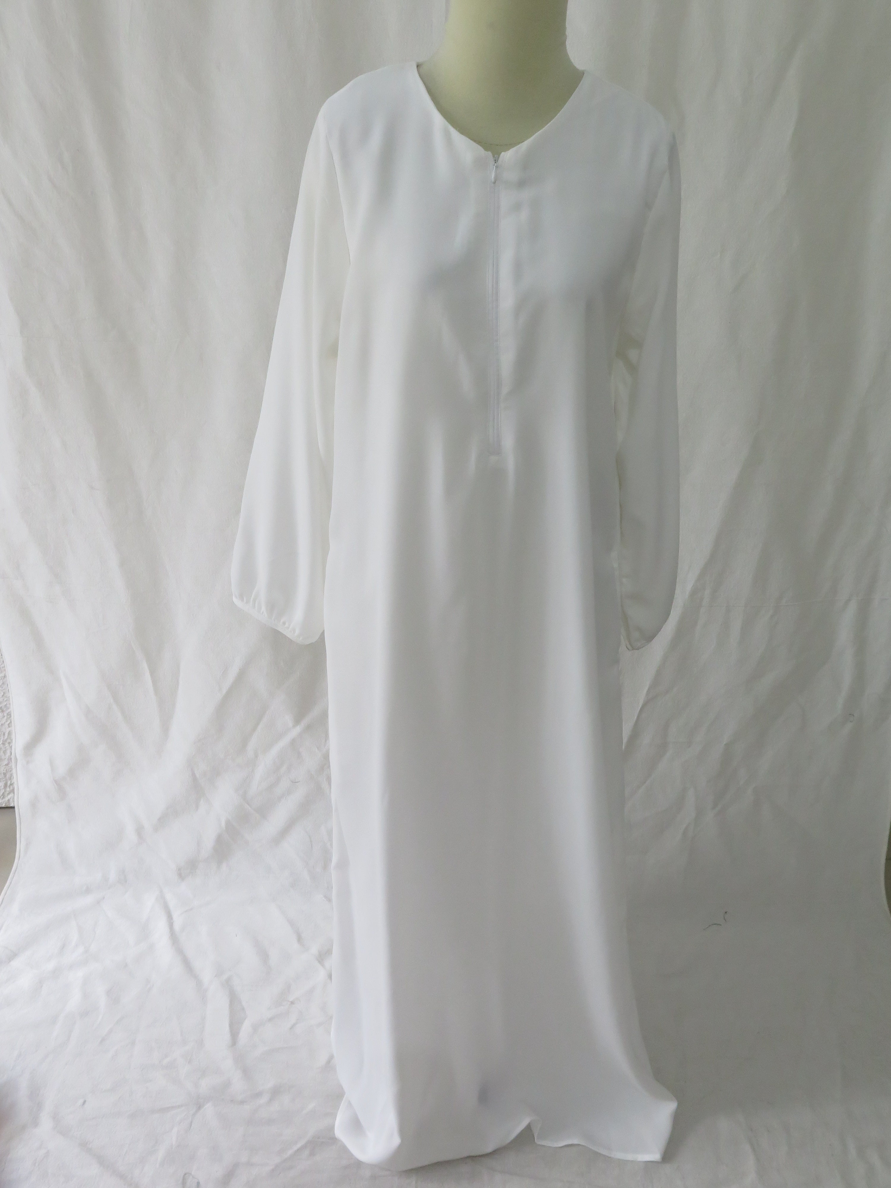 [DEFECT] Basic Offwhite Sada M