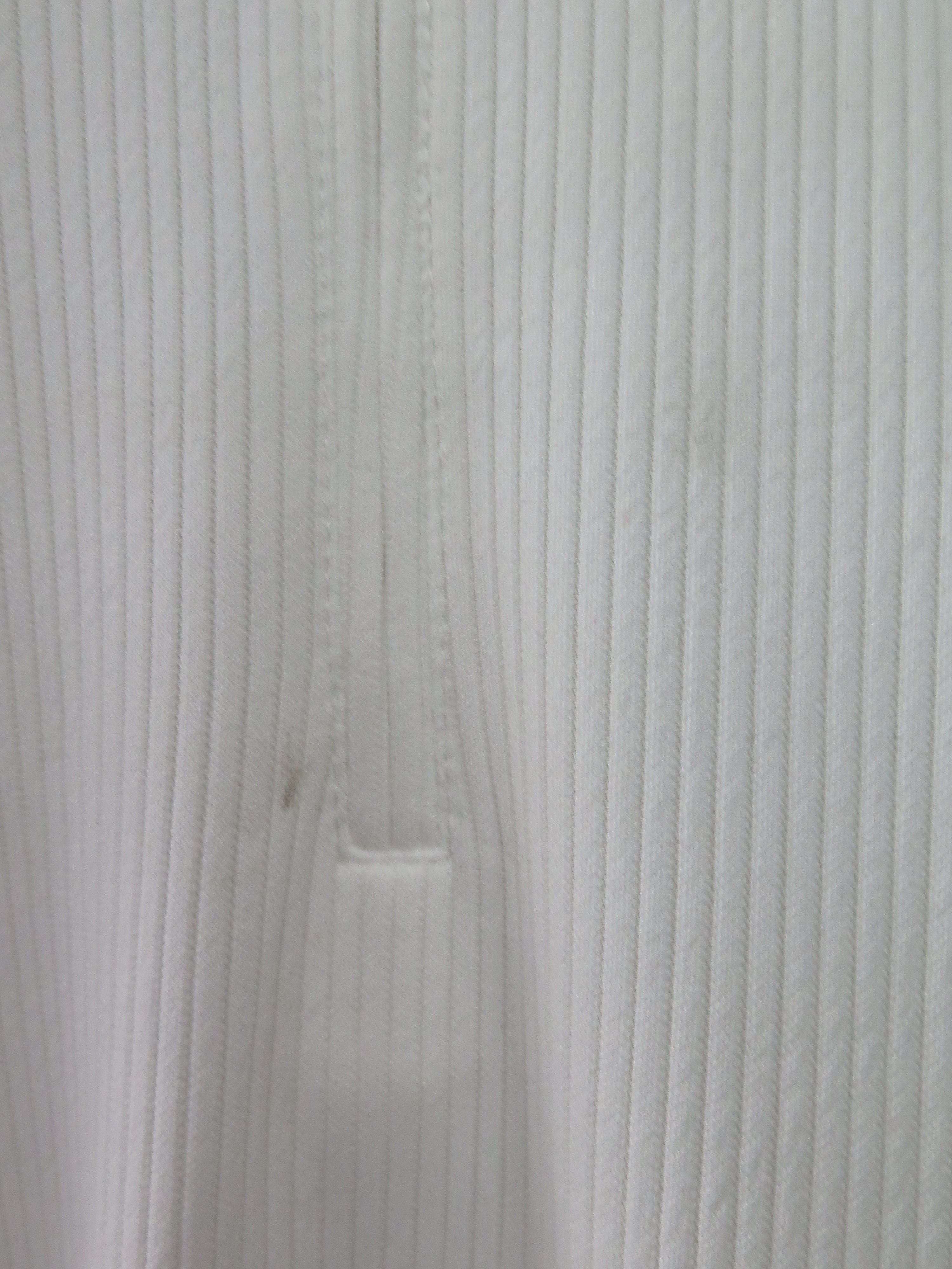 [DEFECT] Offwhite Smara M