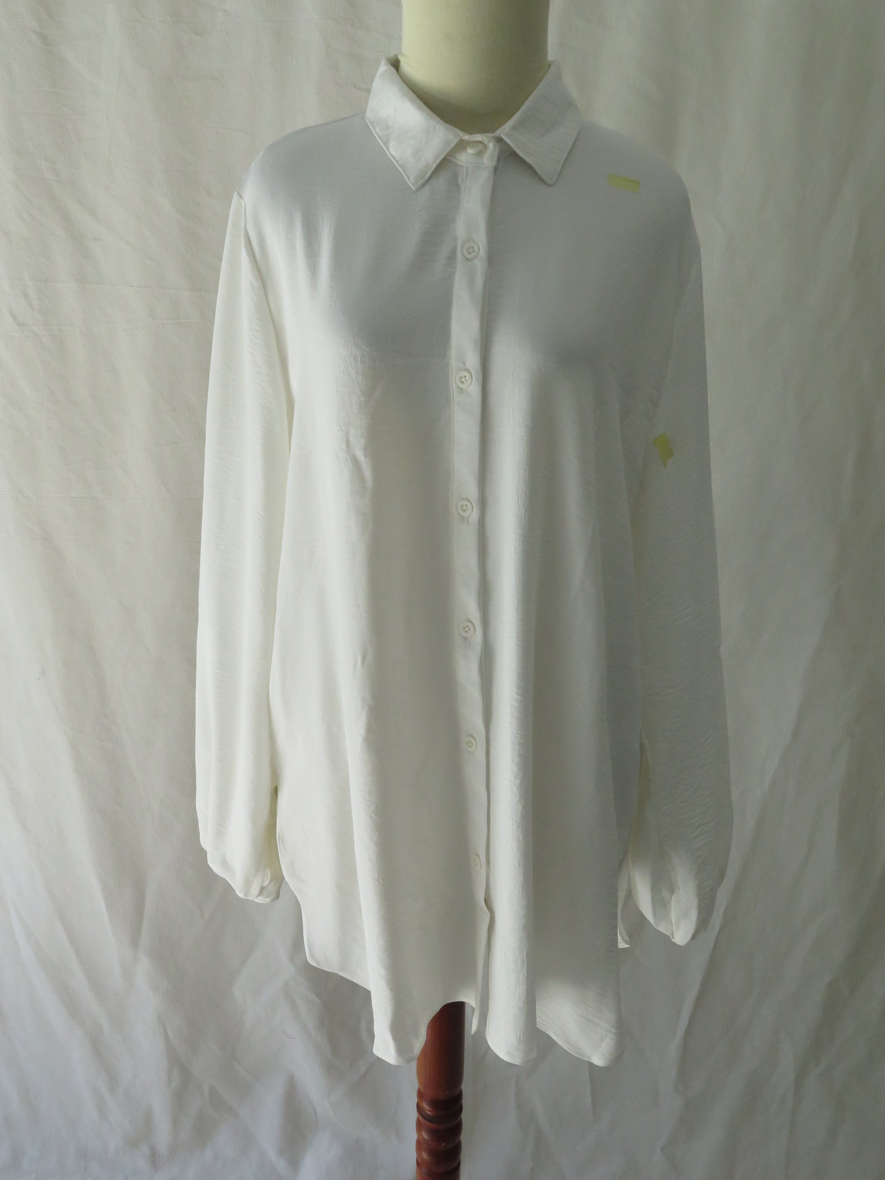 [DEFECT] Offwhite Basic Batara L