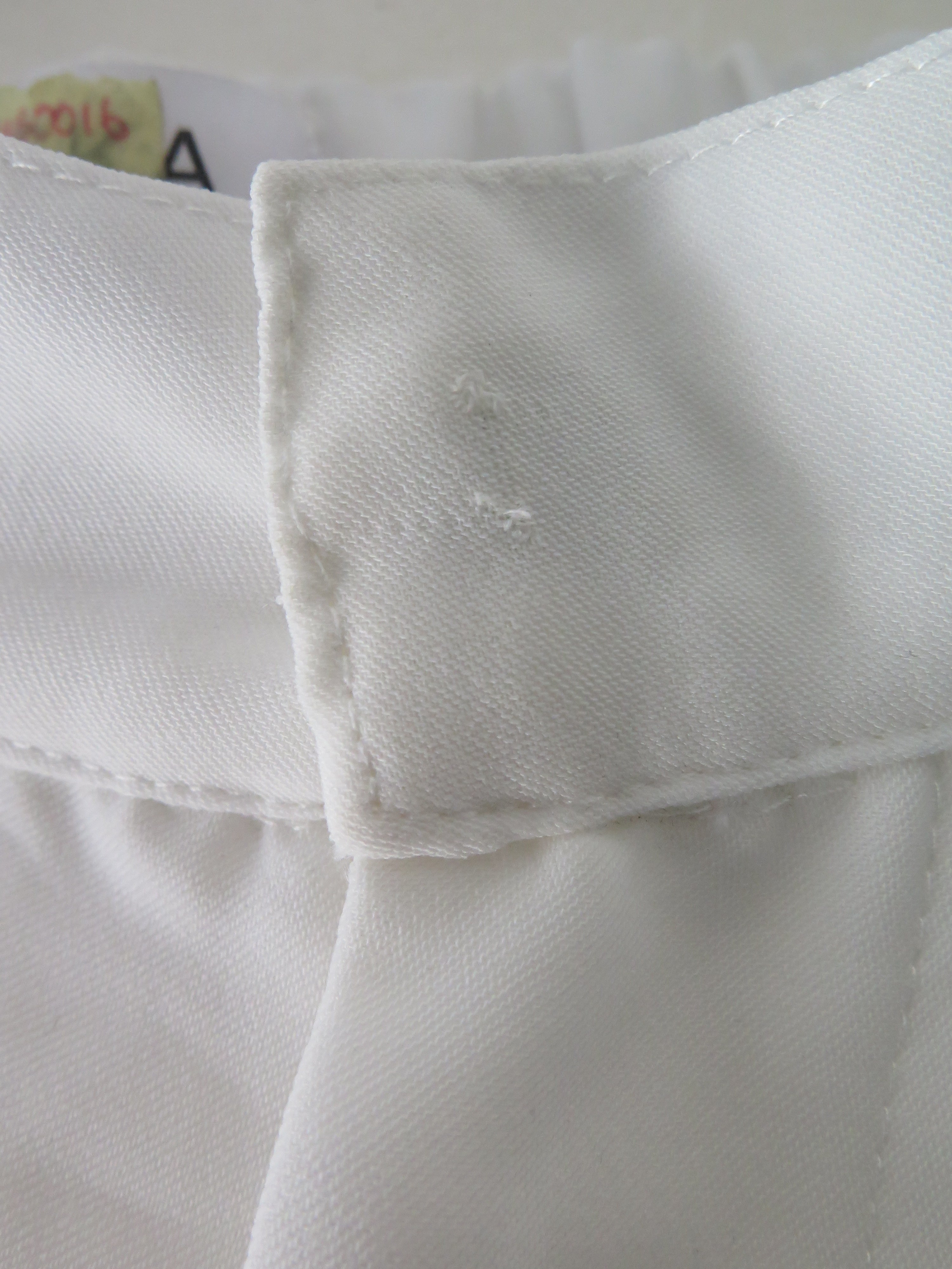 [DEFECT] Offwhite Nasha L