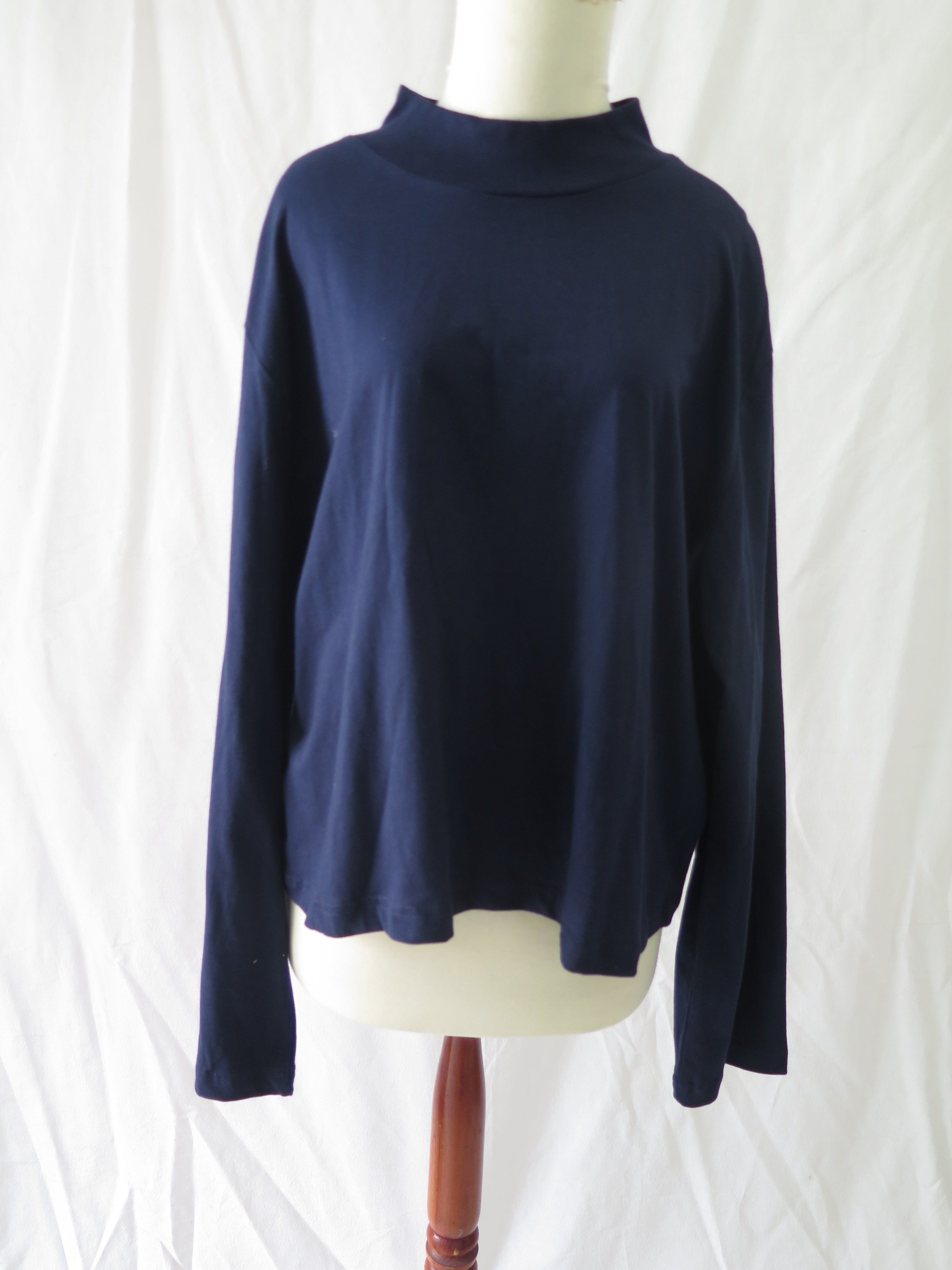 [DEFECT] Midnight Blue Nararya L,3XL