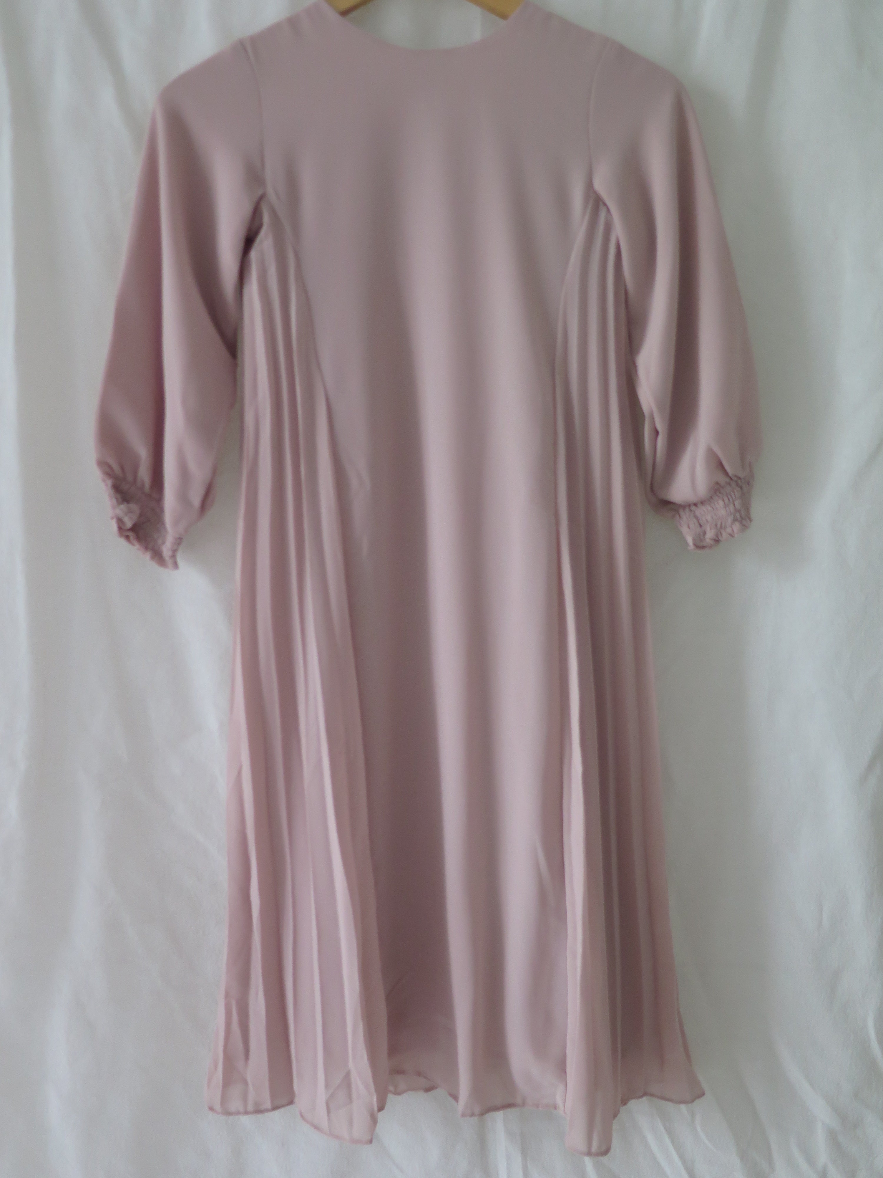 [DEFECT] Eggshell Raka Kids 7