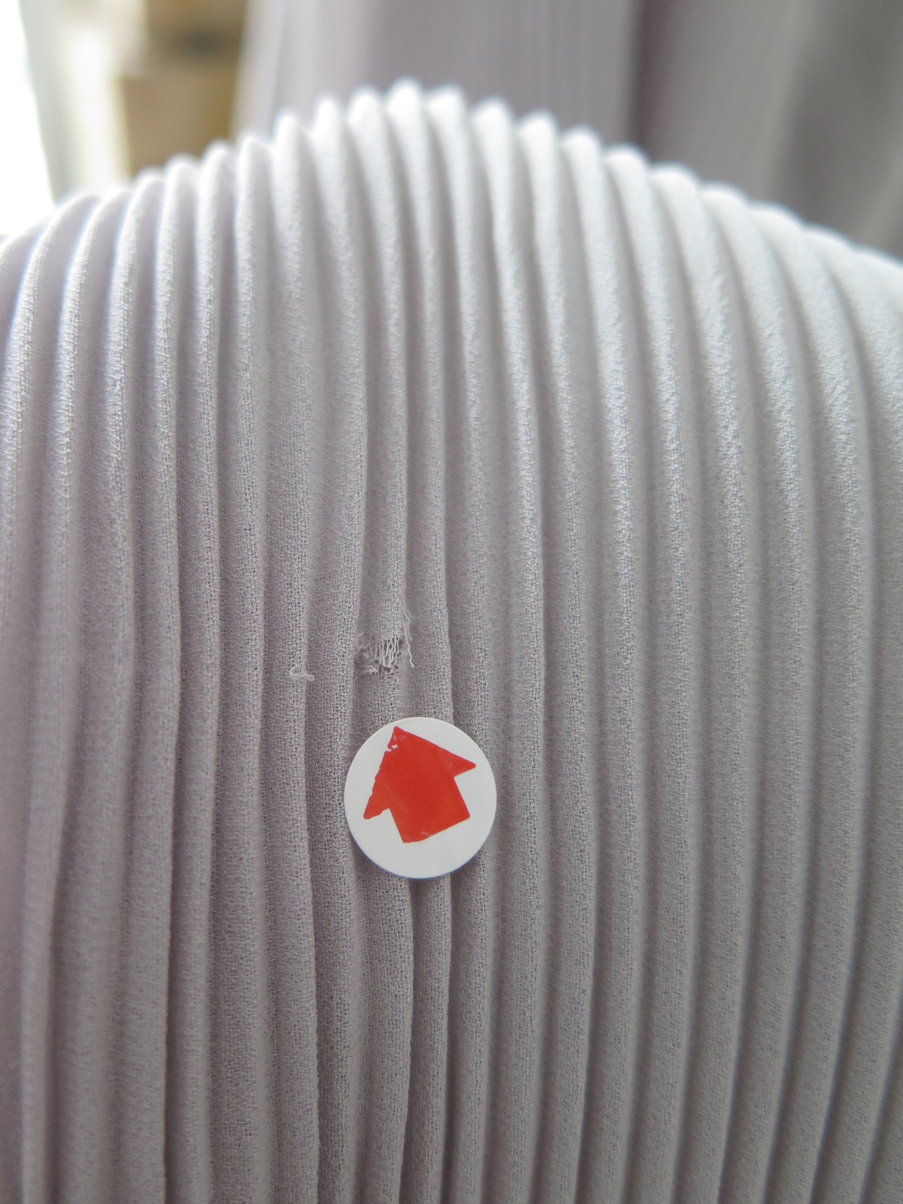 [DEFECT] Ice Grey Naresvari XL