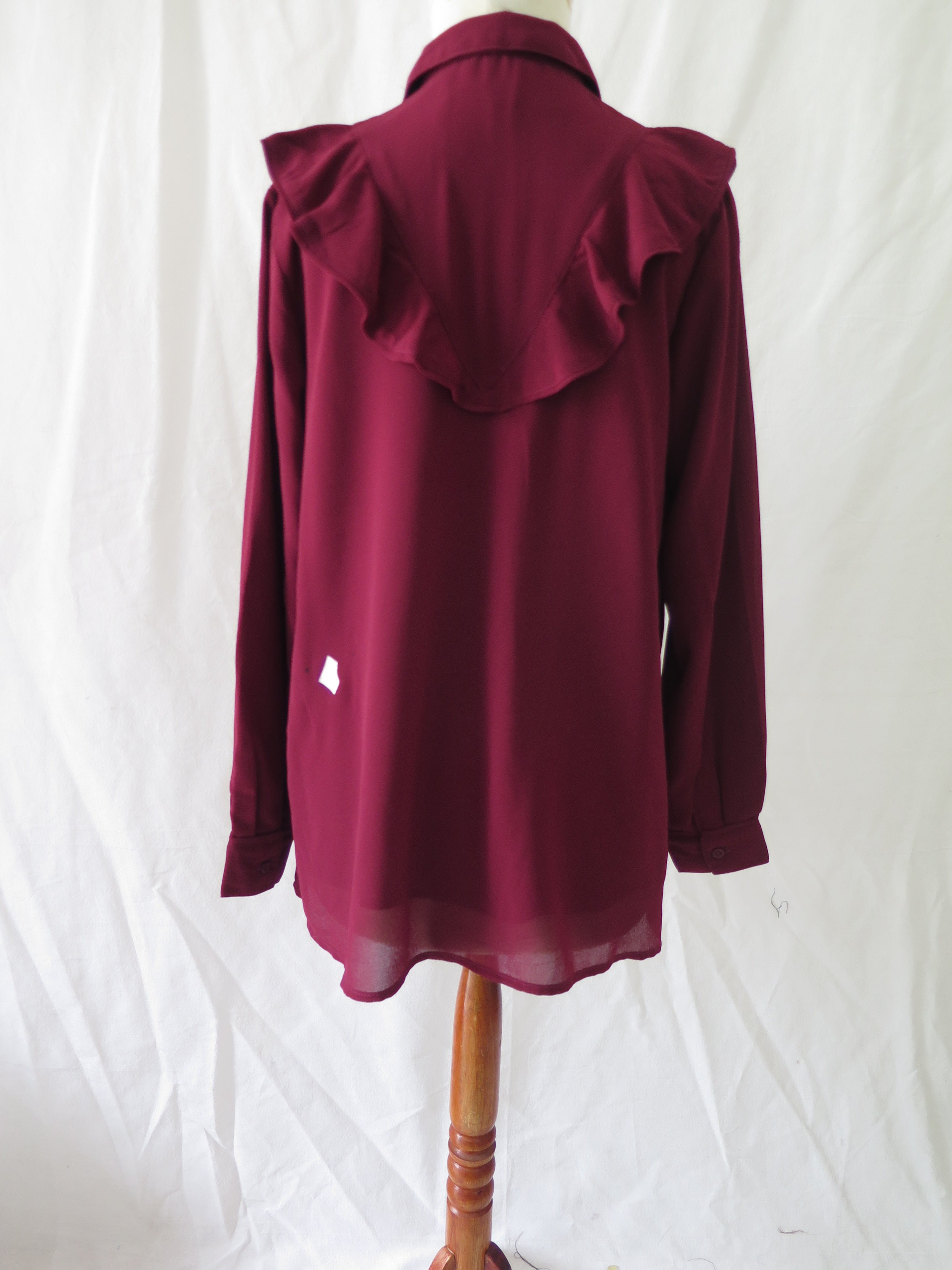 [DEFECT] Maroon Arindra S,XL