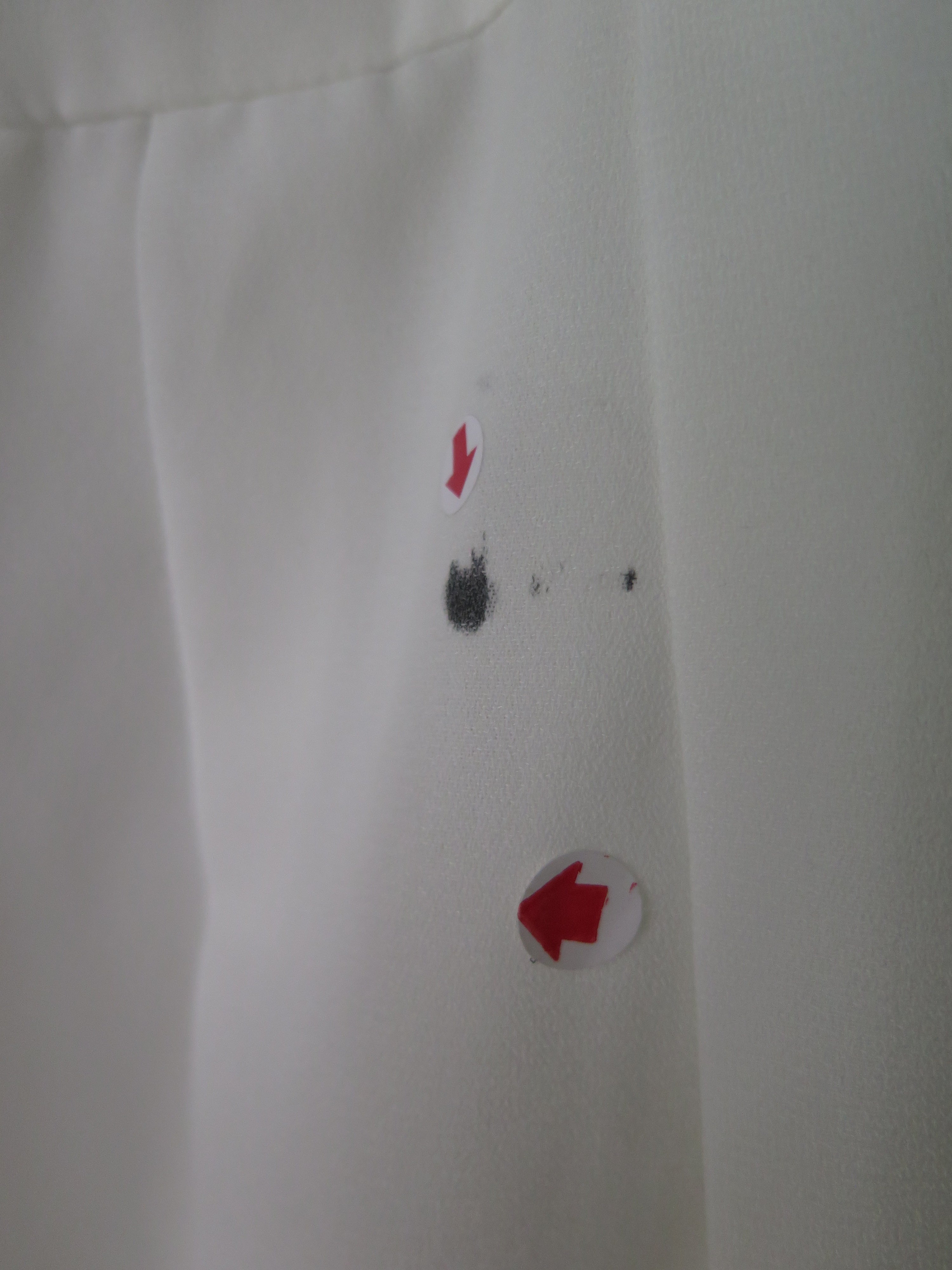 [DEFECT] Offwhite Naira M,XL,XXL