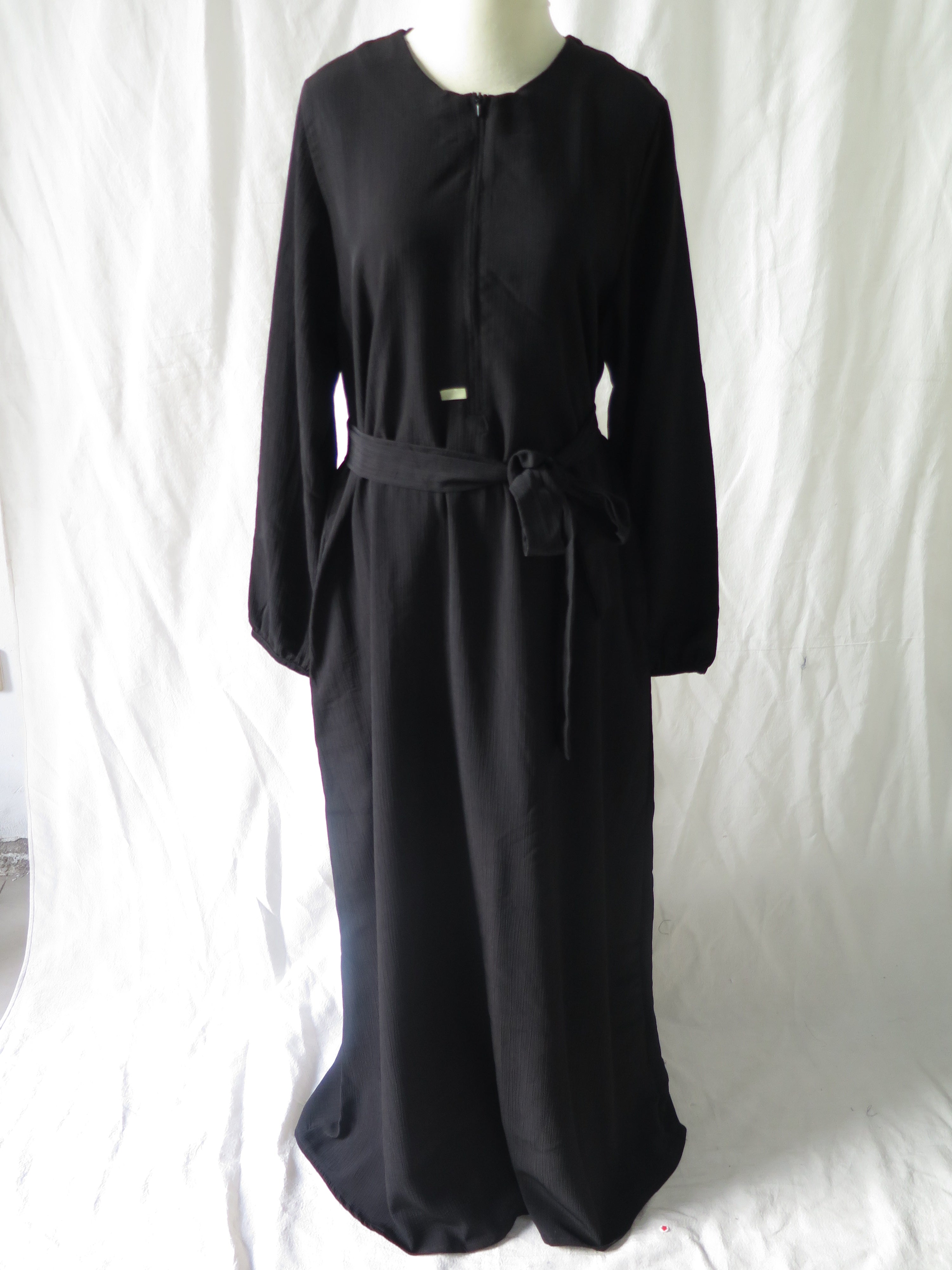 [DEFECT] Black Svasti M