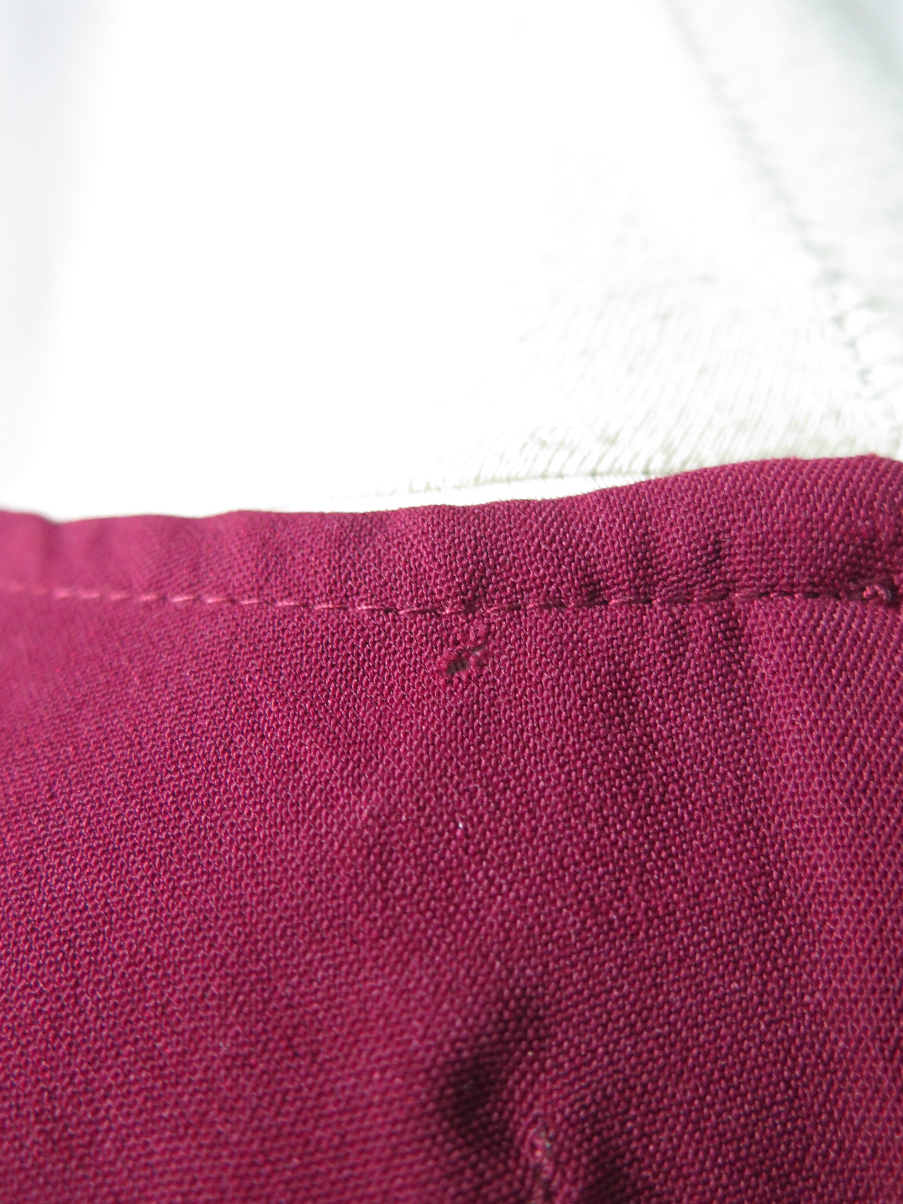 [DEFECT] Maroon Sastra XL