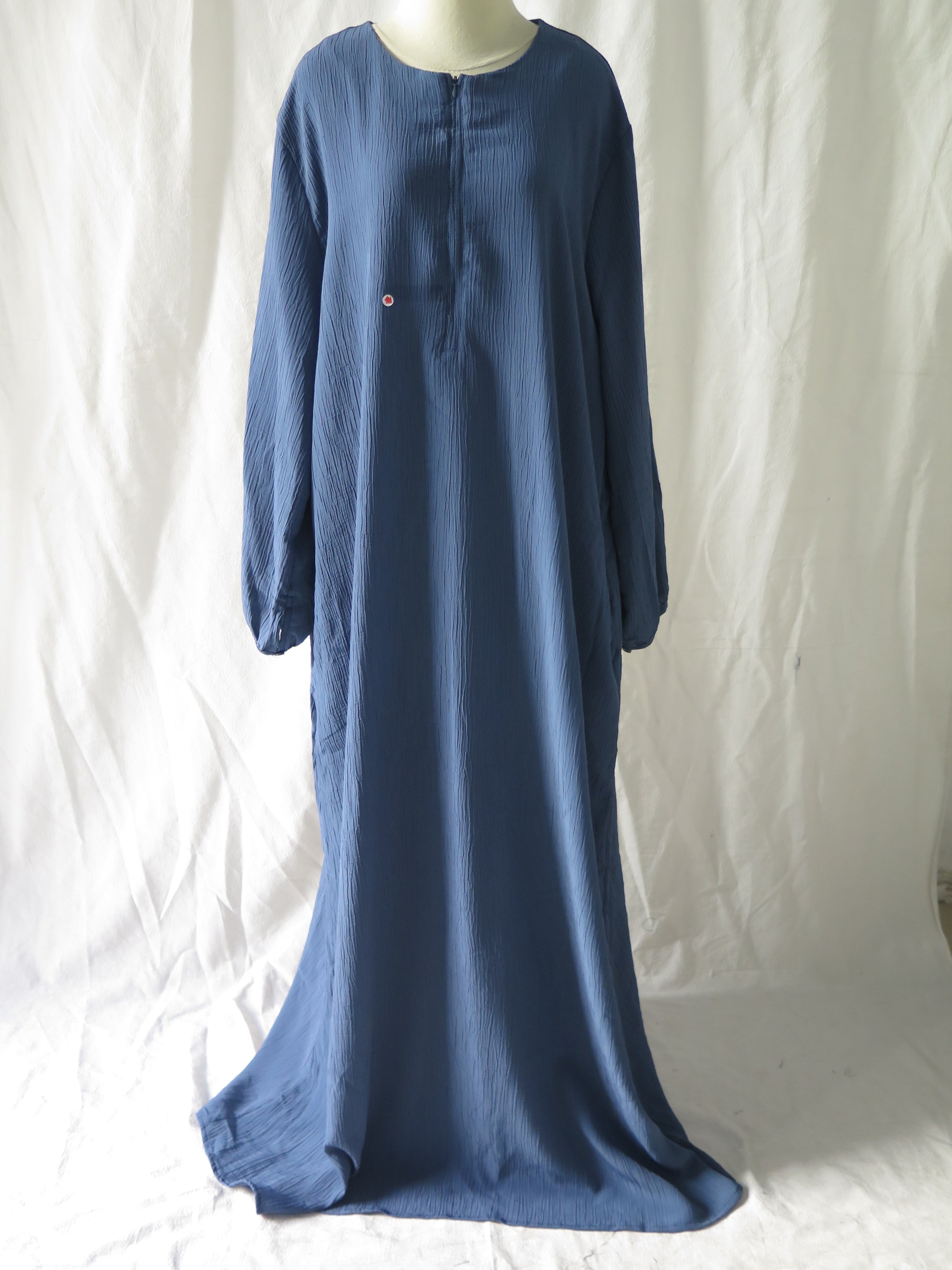 [DEFECT] Lake Blue Svasti XXL