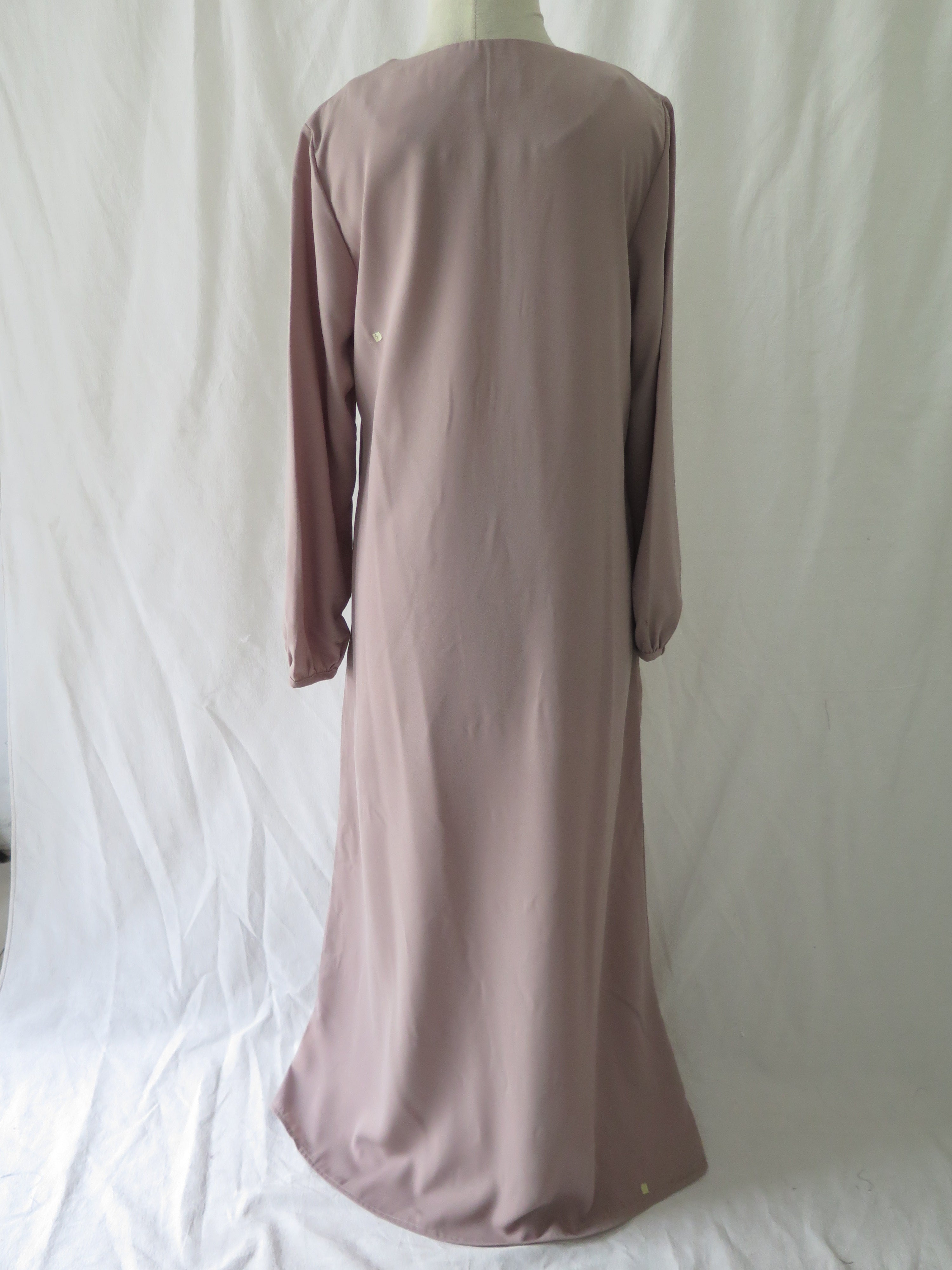 [DEFECT] Basic Sada Taupe S