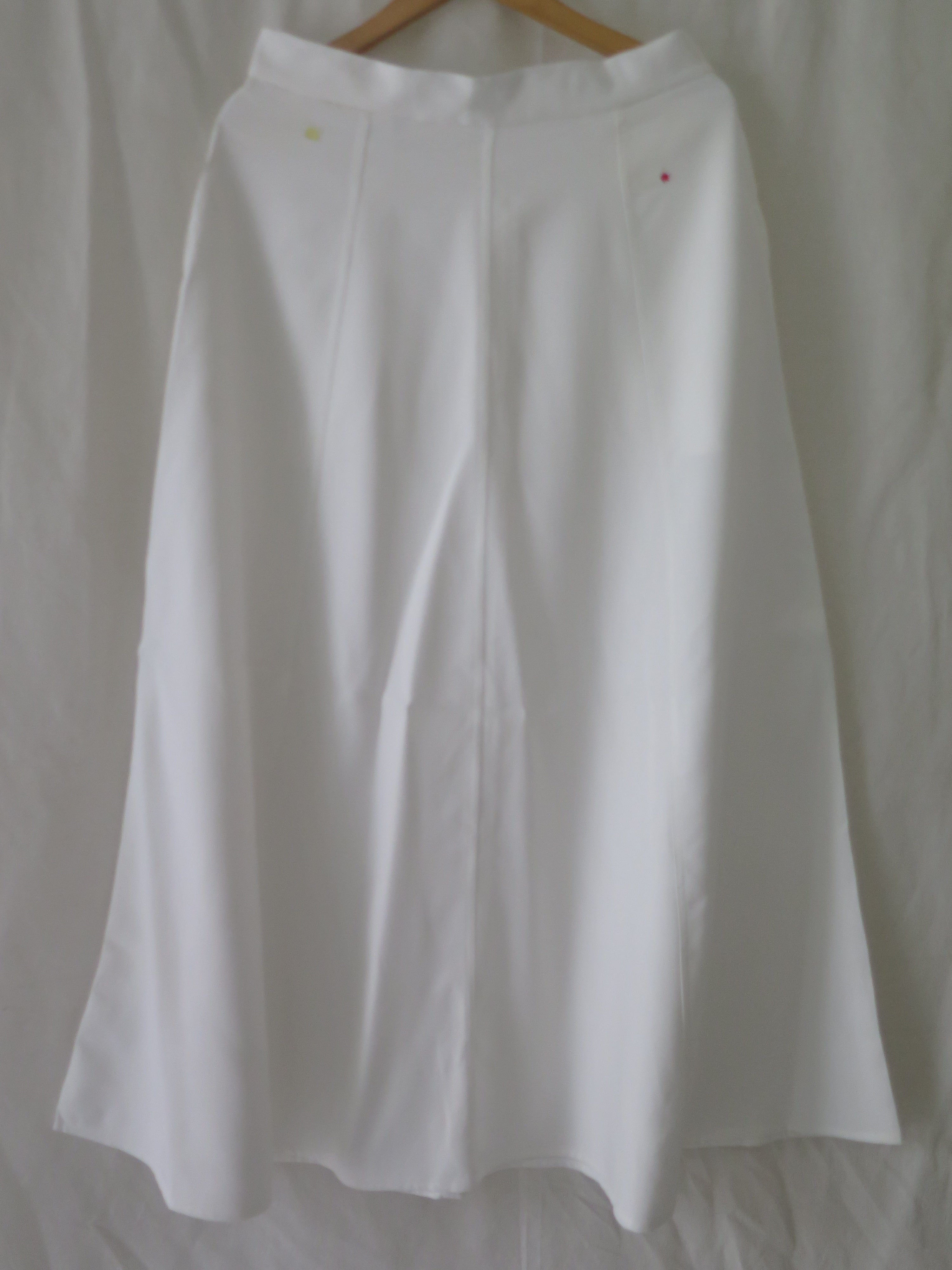[DEFECT] Offwhite Chandana S,L,XXL