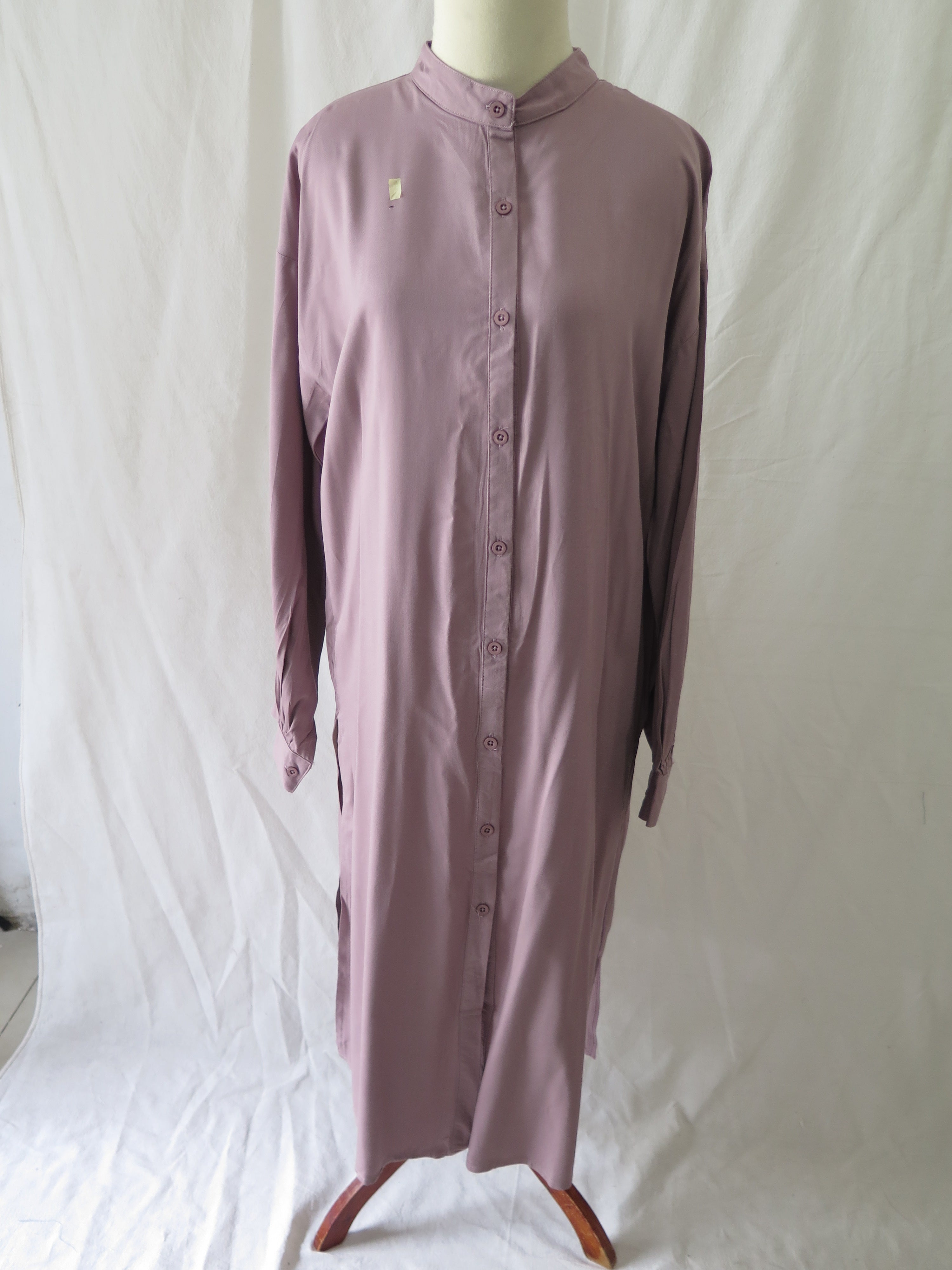 [DEFECT] Dusty Lilac Tari L