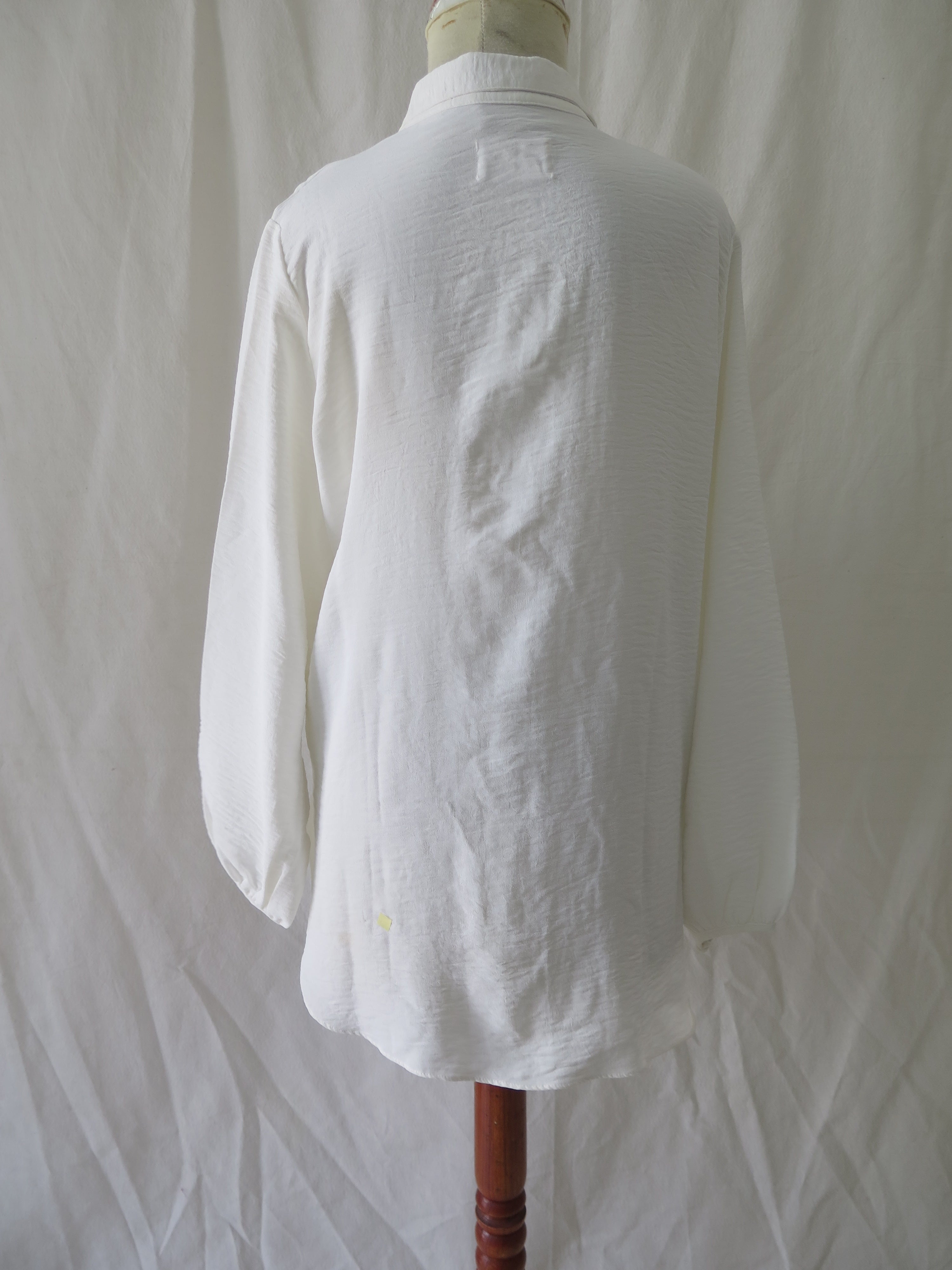 [DEFECT] Offwhite Basic Batara M