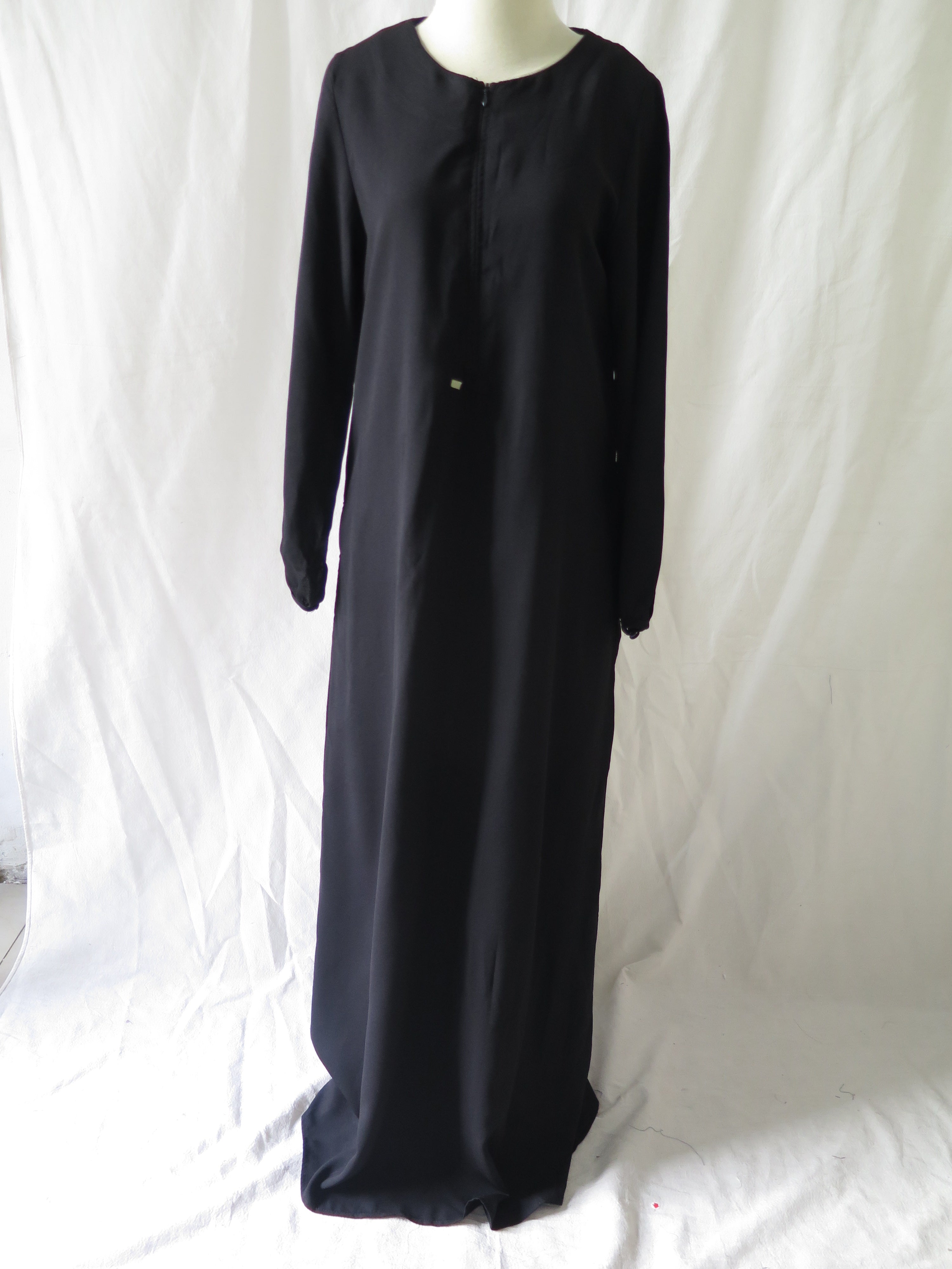 [DEFECT] Basic Sada Black XS,S,XL,XXL