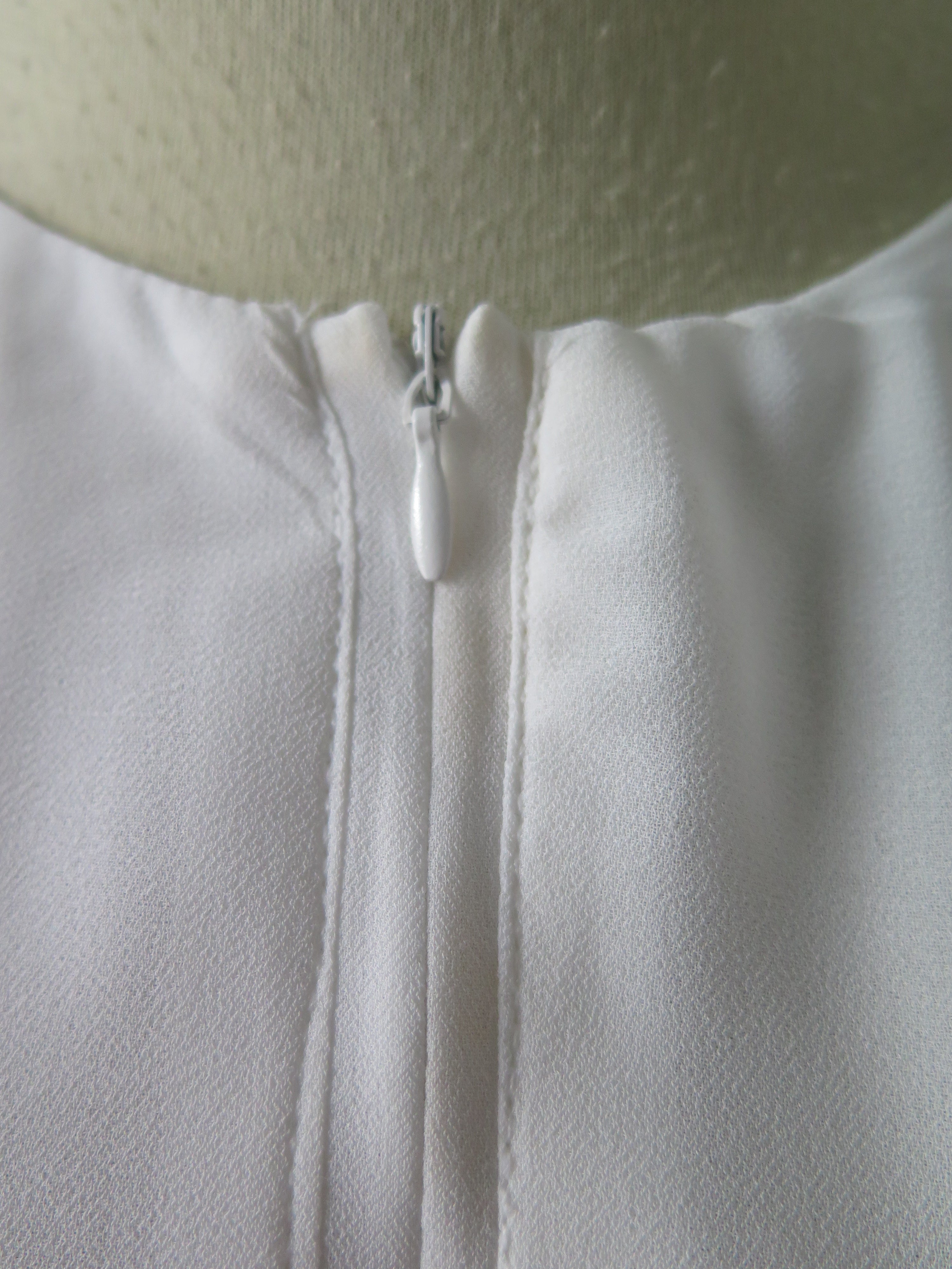 [DEFECT] Offwhite Raka S