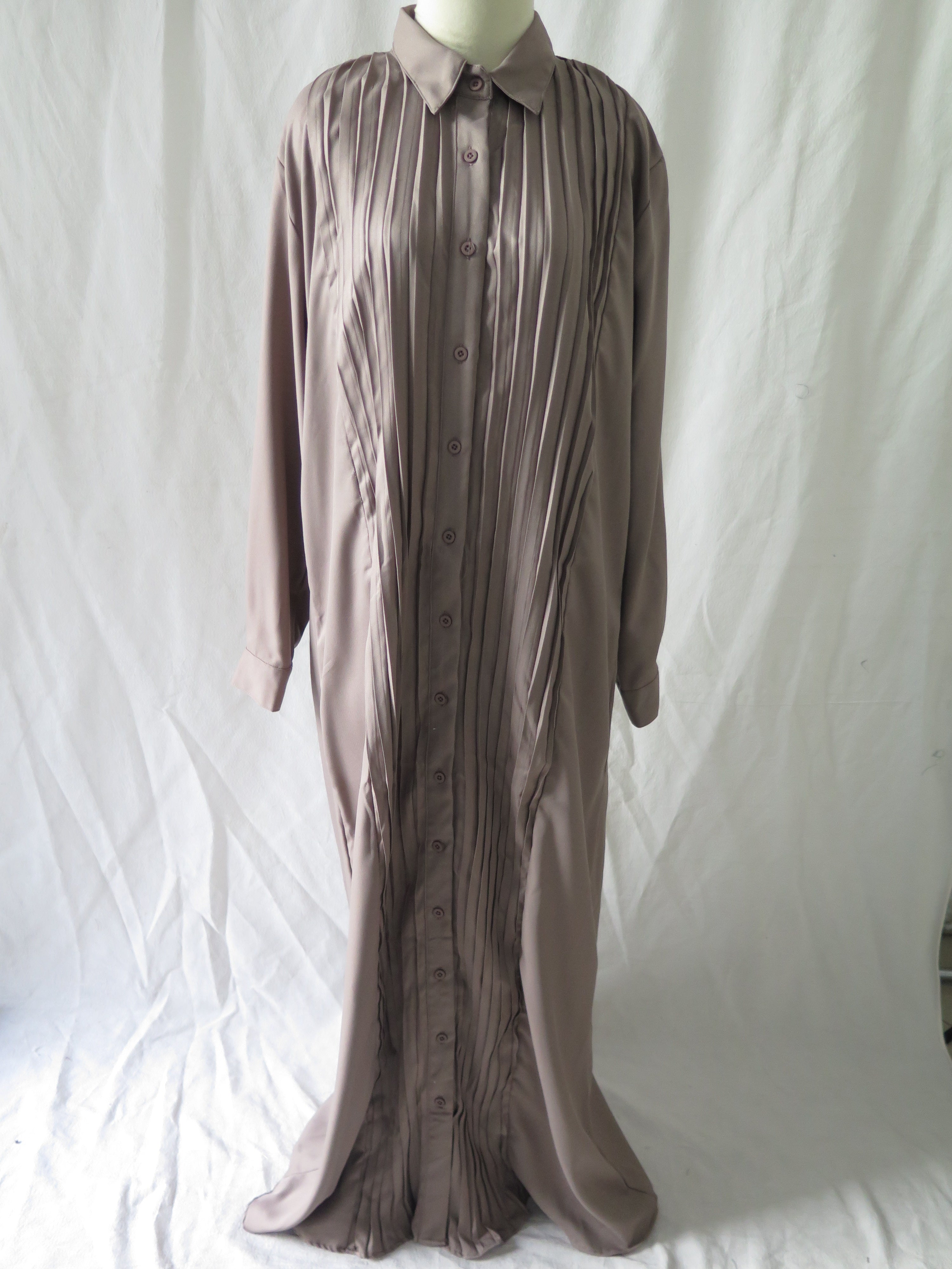 [DEFECT] Dark Taupe Adikara XS,M,XL,XXL