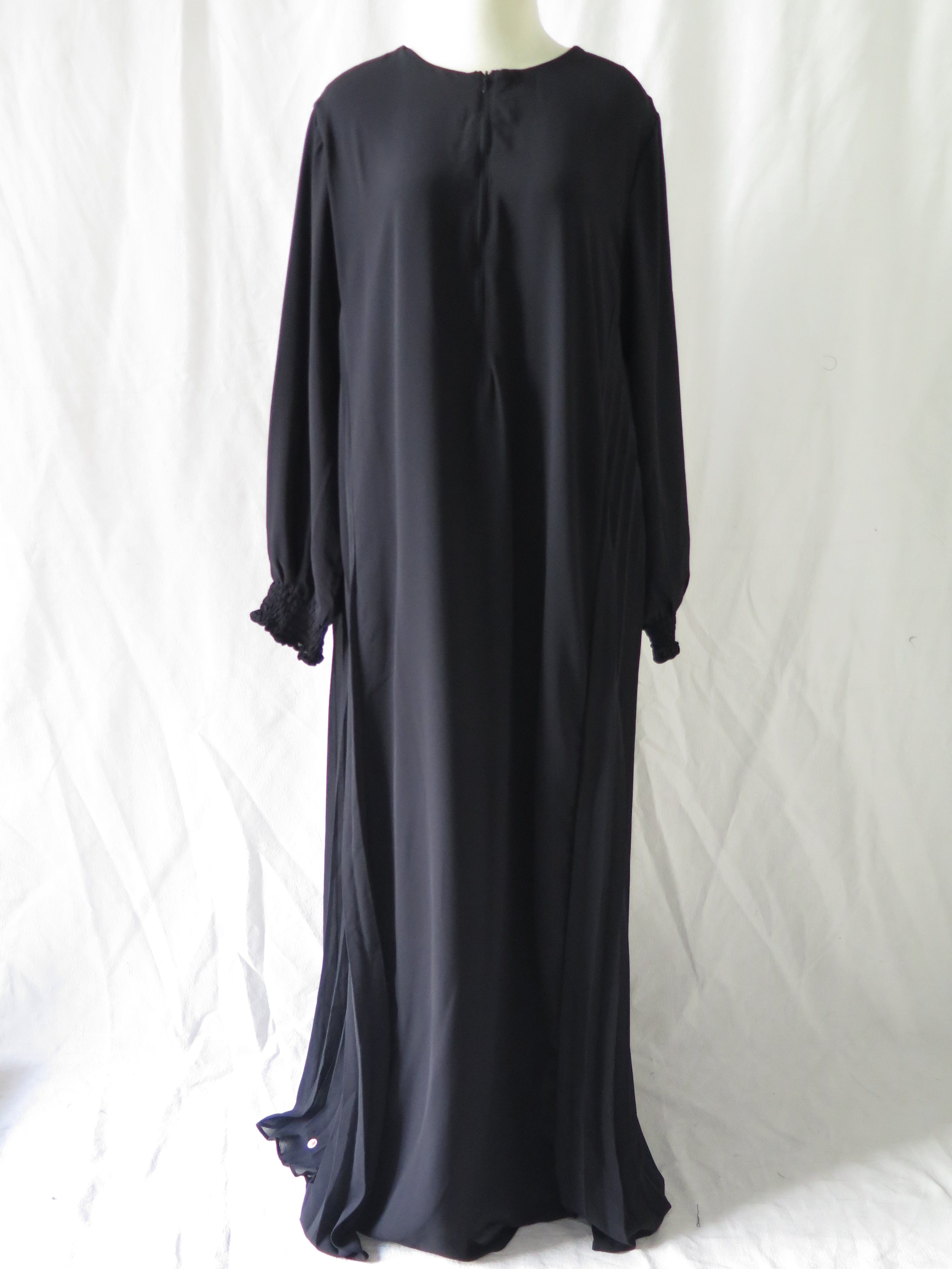 [DEFECT] Black Raka XS,XL