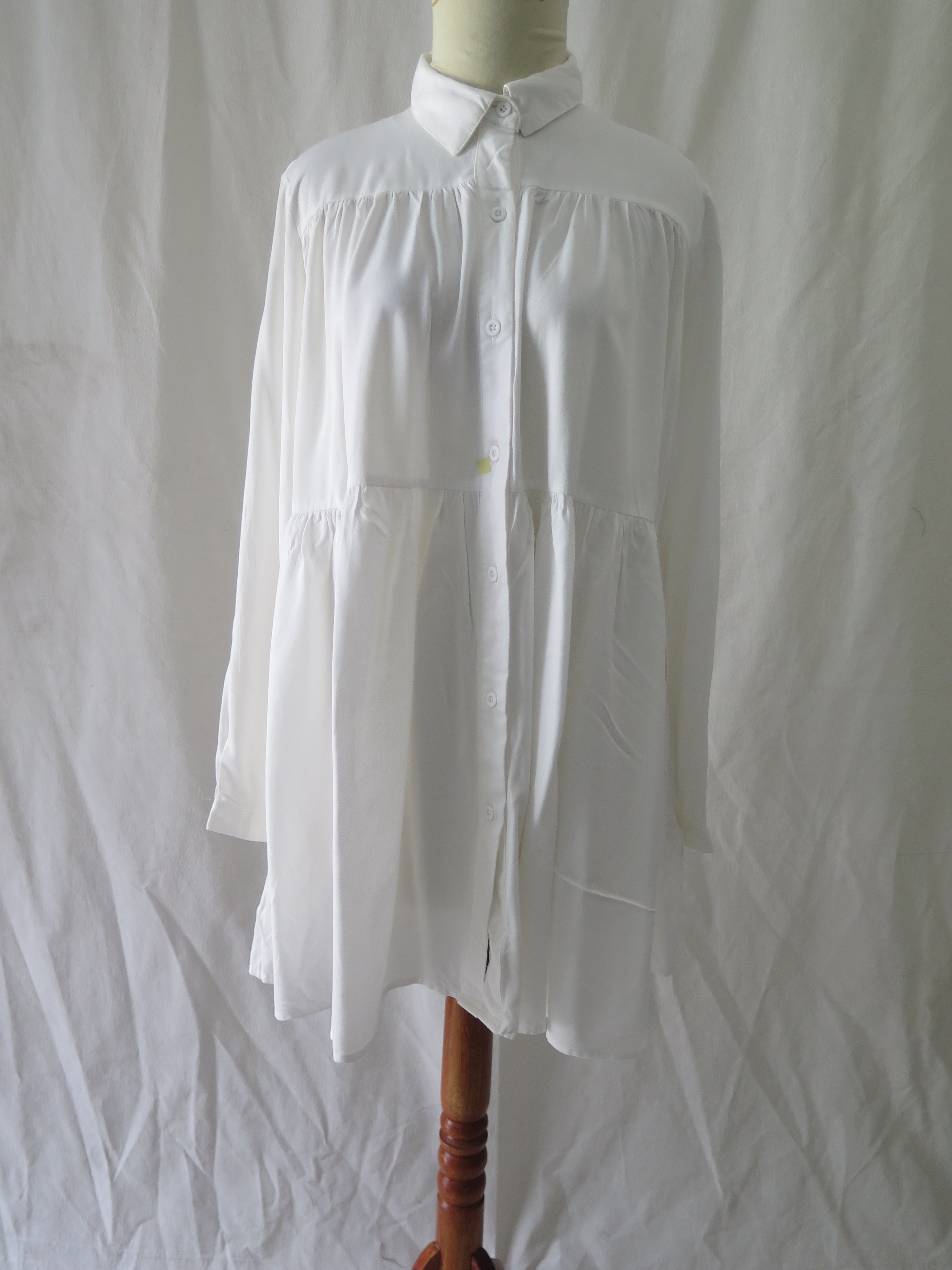 [DEFECT] Offwhite Gendhis M