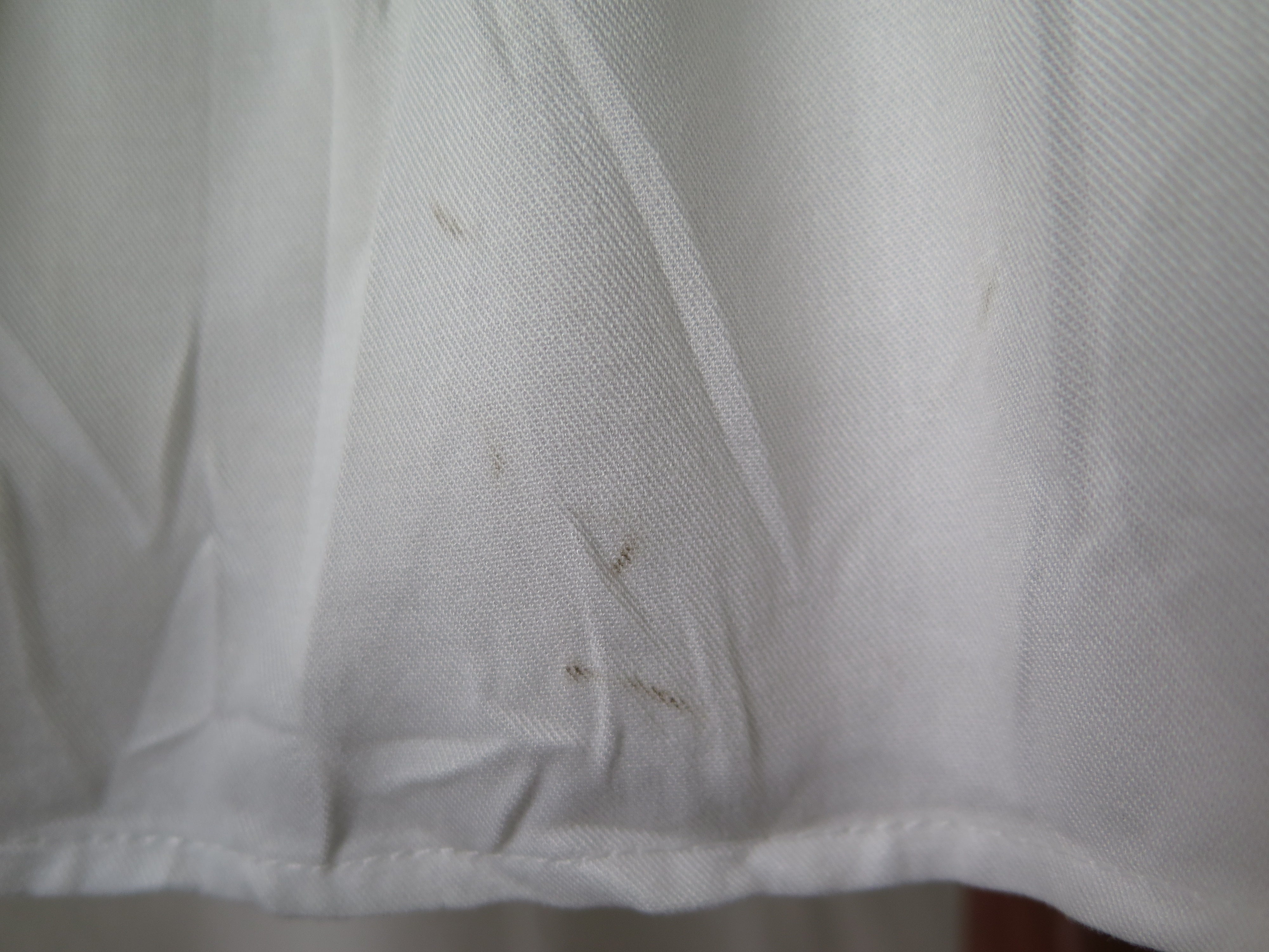 [DEFECT] Offwhite Gendhis M