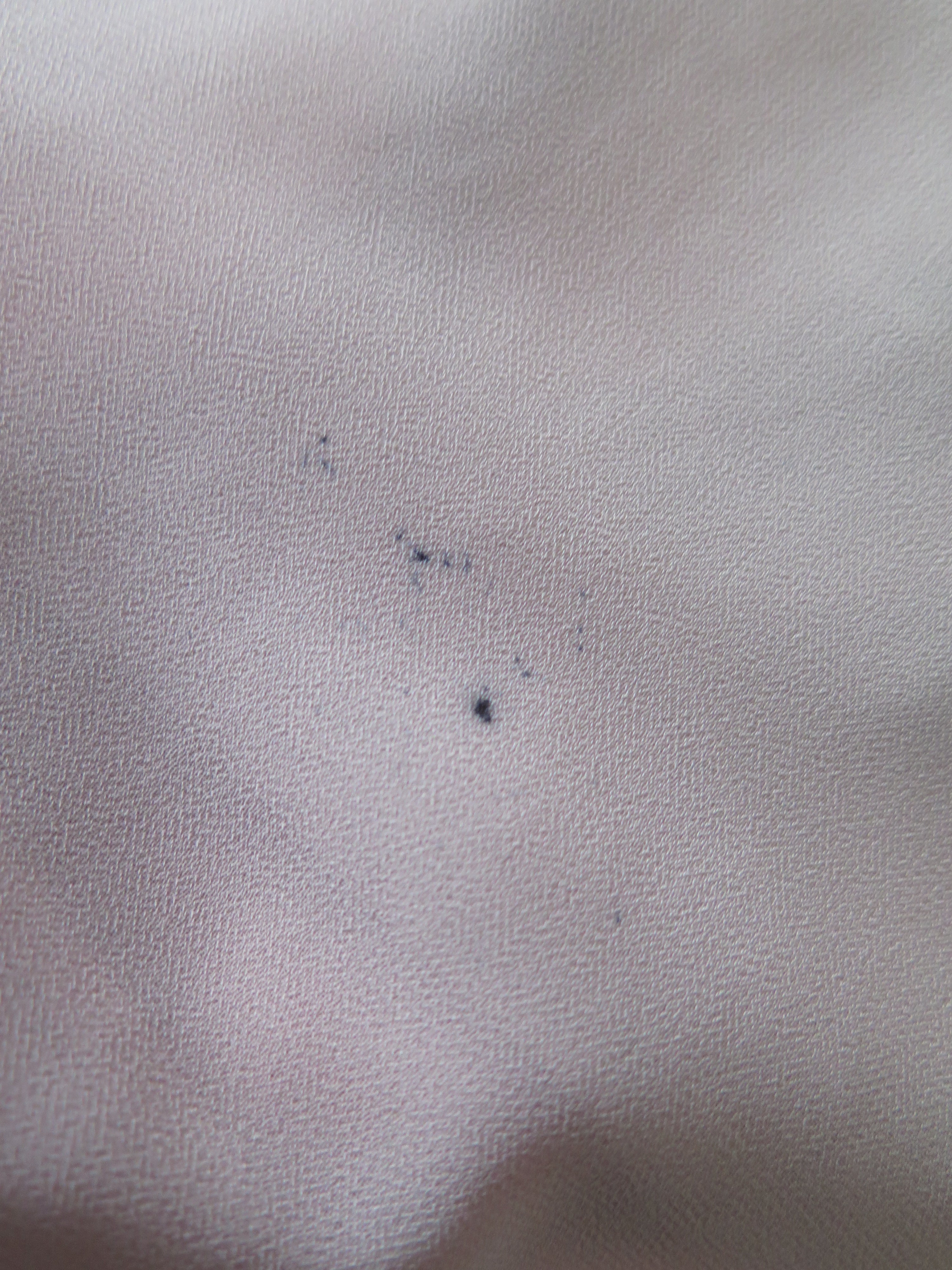 [DEFECT] Eggshell Raka XL