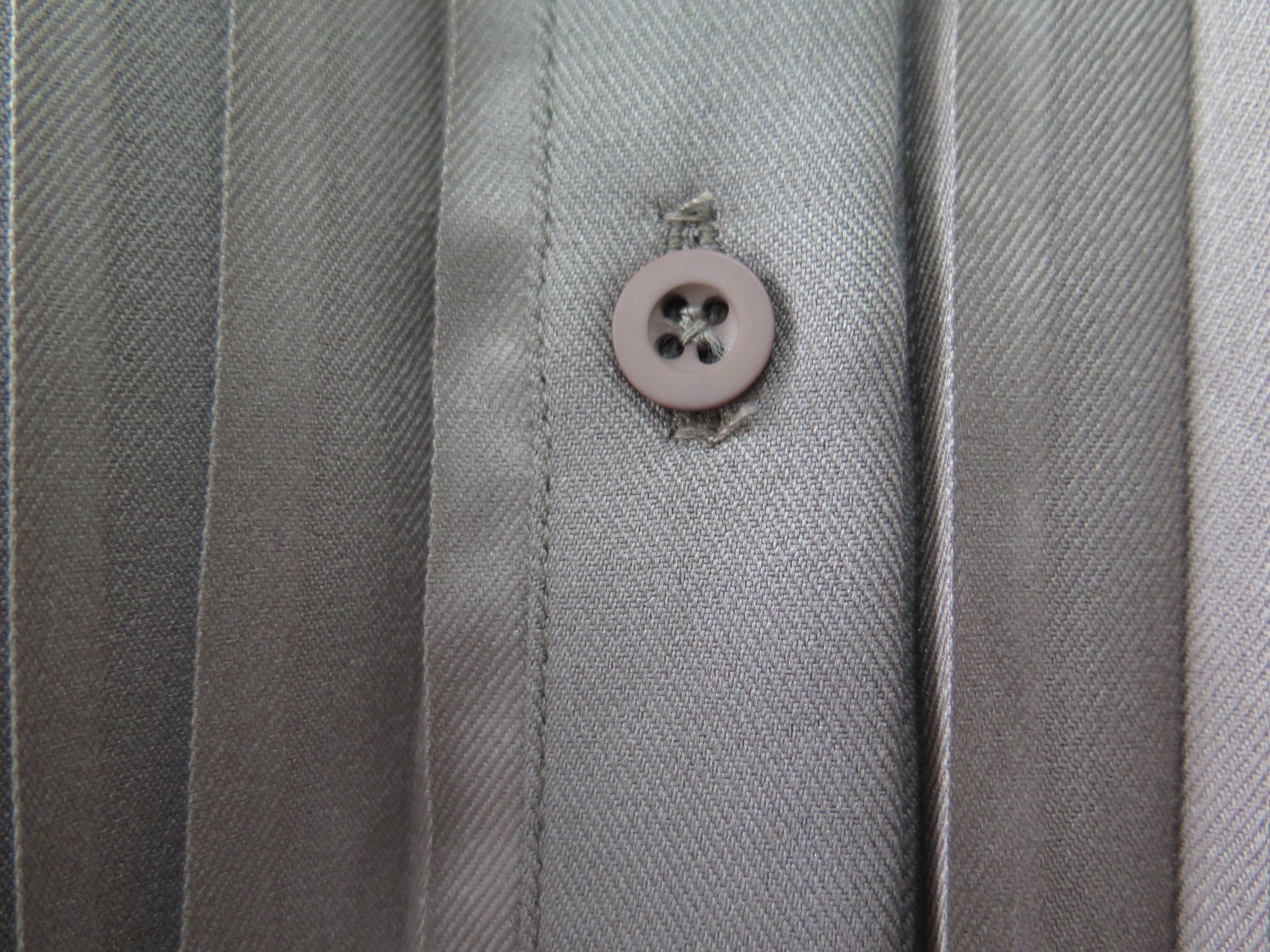 [DEFECT] Dark Taupe Adikara XL