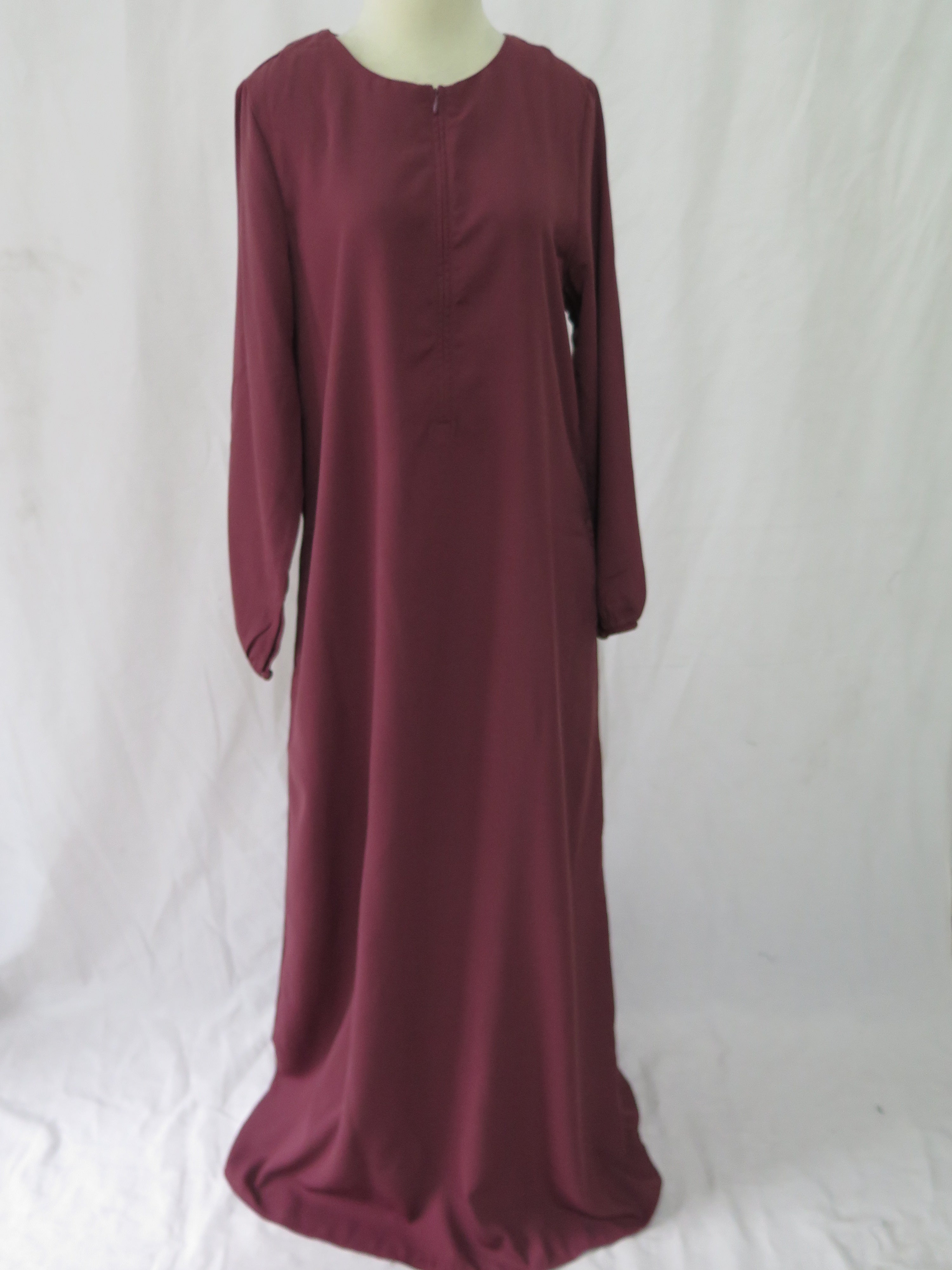 [DEFECT] Basic Sada Burgundy S