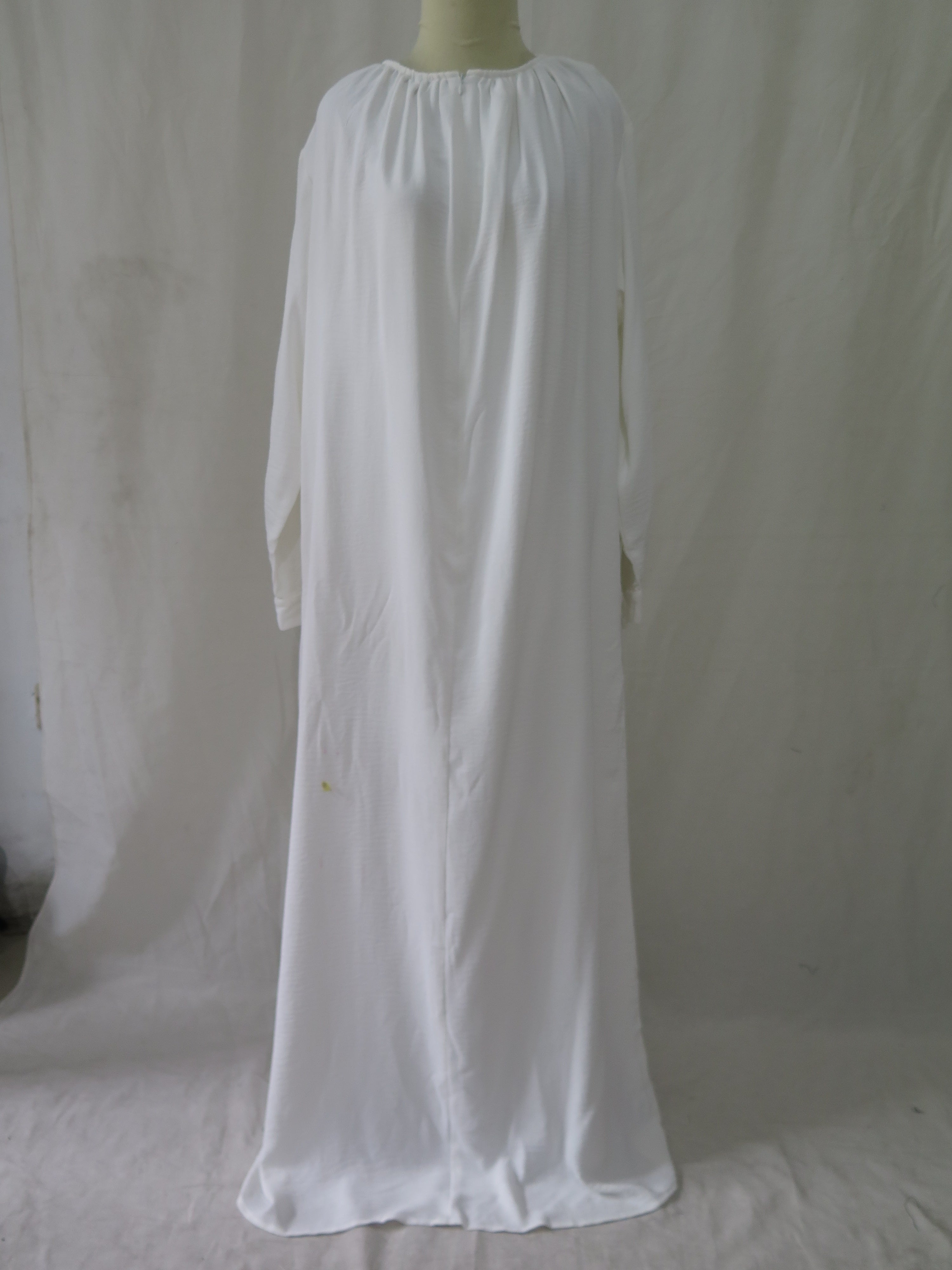 [DEFECT] Offwhite Khansa XL