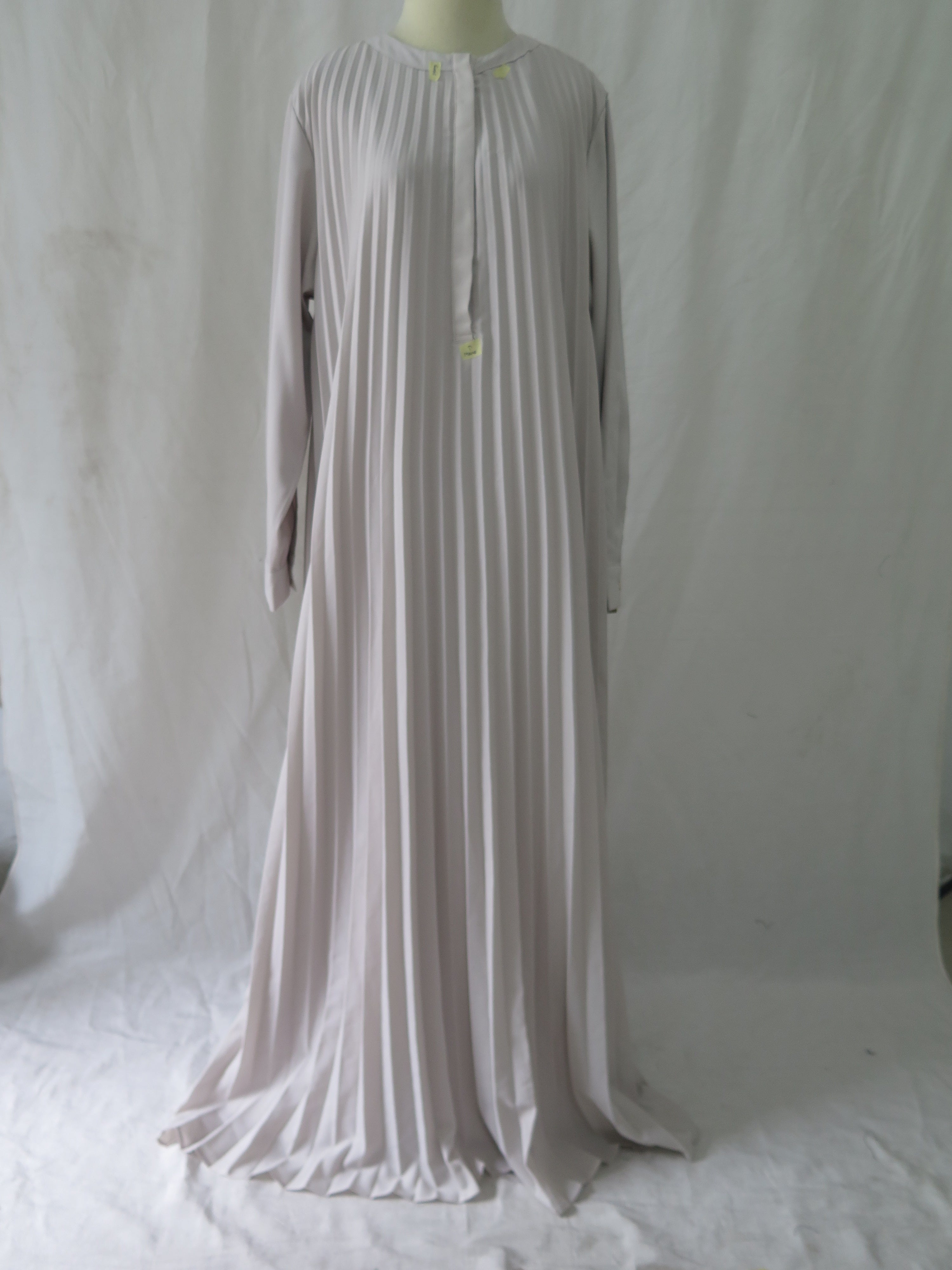 [DEFECT] Salt Pramesthi M,XL