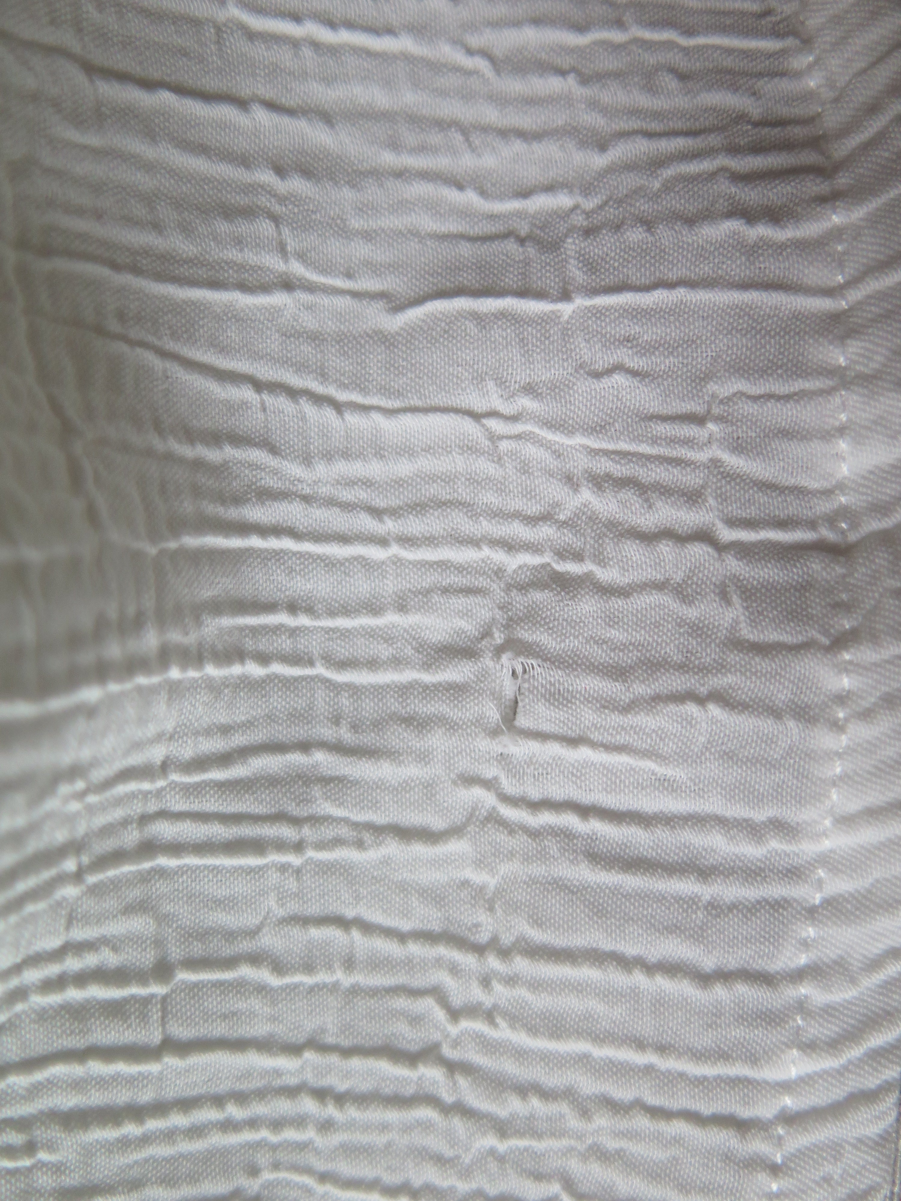 [DEFECT] Offwhite Svasti M